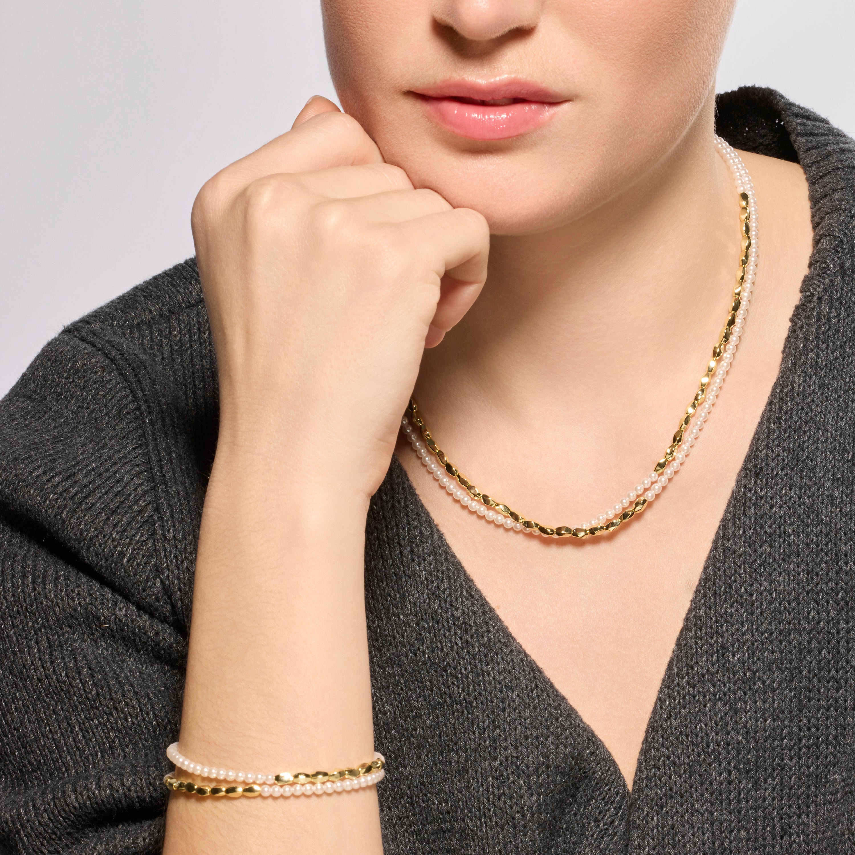Collana in Argento Sterling 925 e Perla Bianca con finitura in oro giallo 18k - Noma