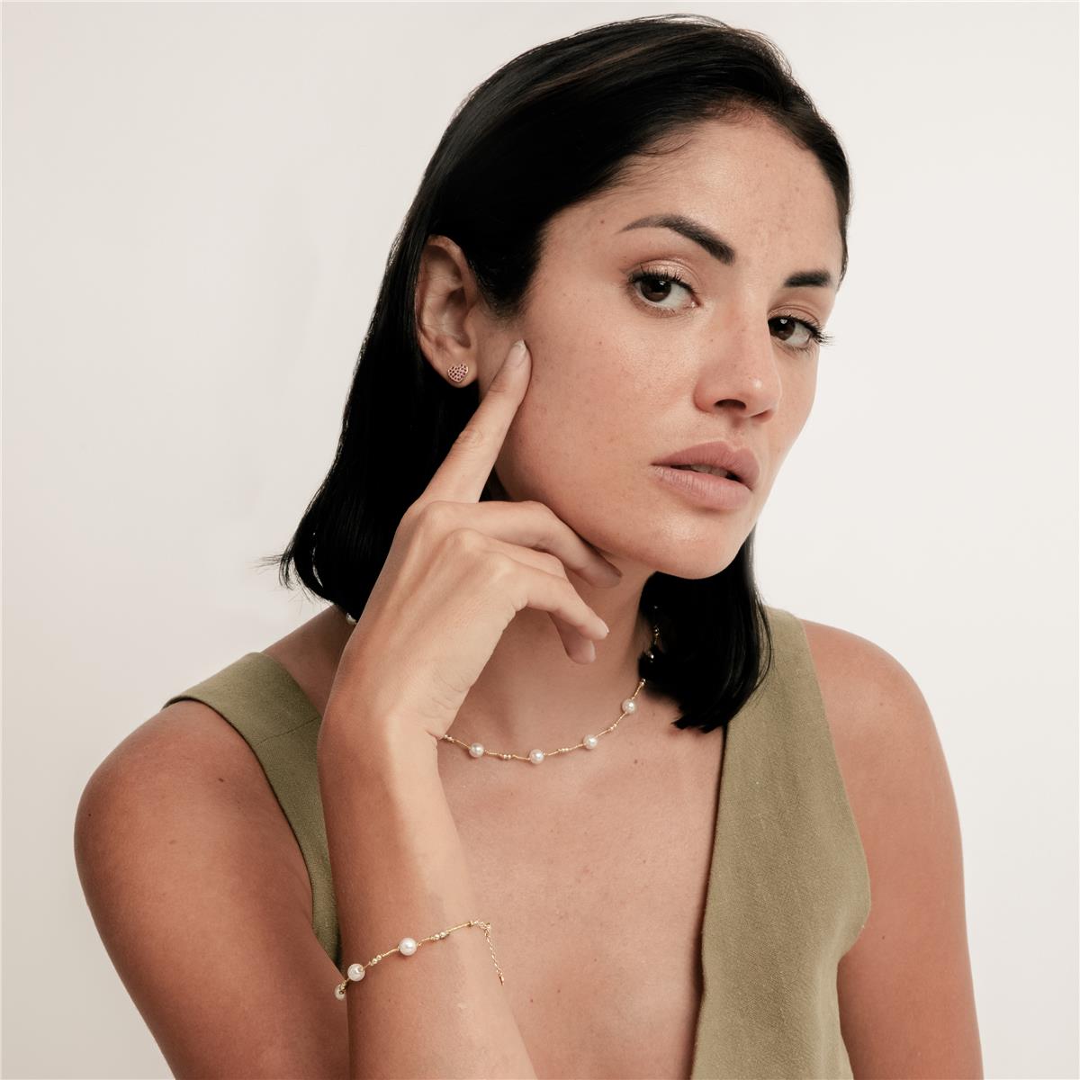 925 Sterling Silver Necklace with Brilliant Cubic Zirconia, 18k Yellow Gold Finish - Hilnio