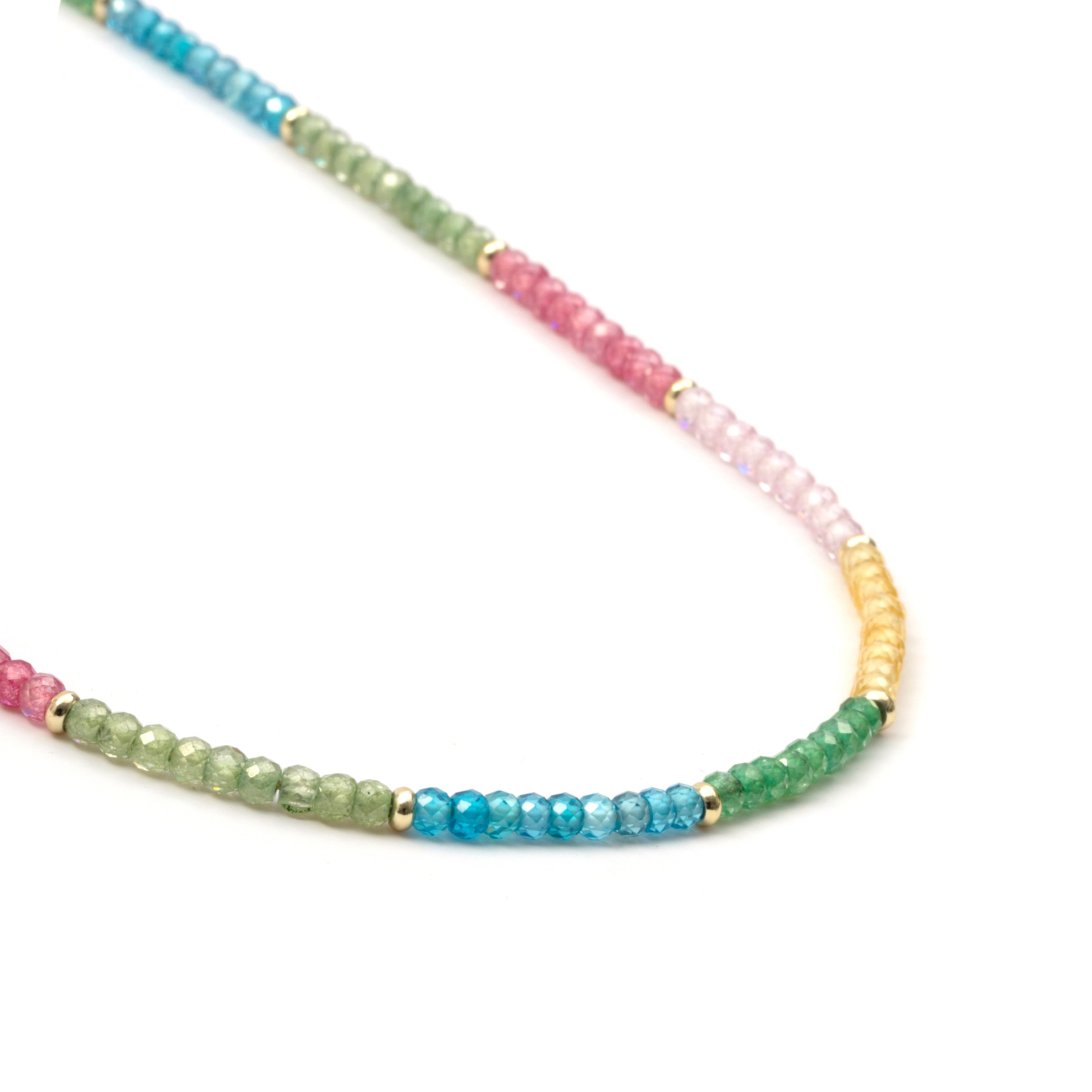 Collar de Plata de Ley 925 y Cristal Multicolor acabado en oro amarillo de 18k - Shusau