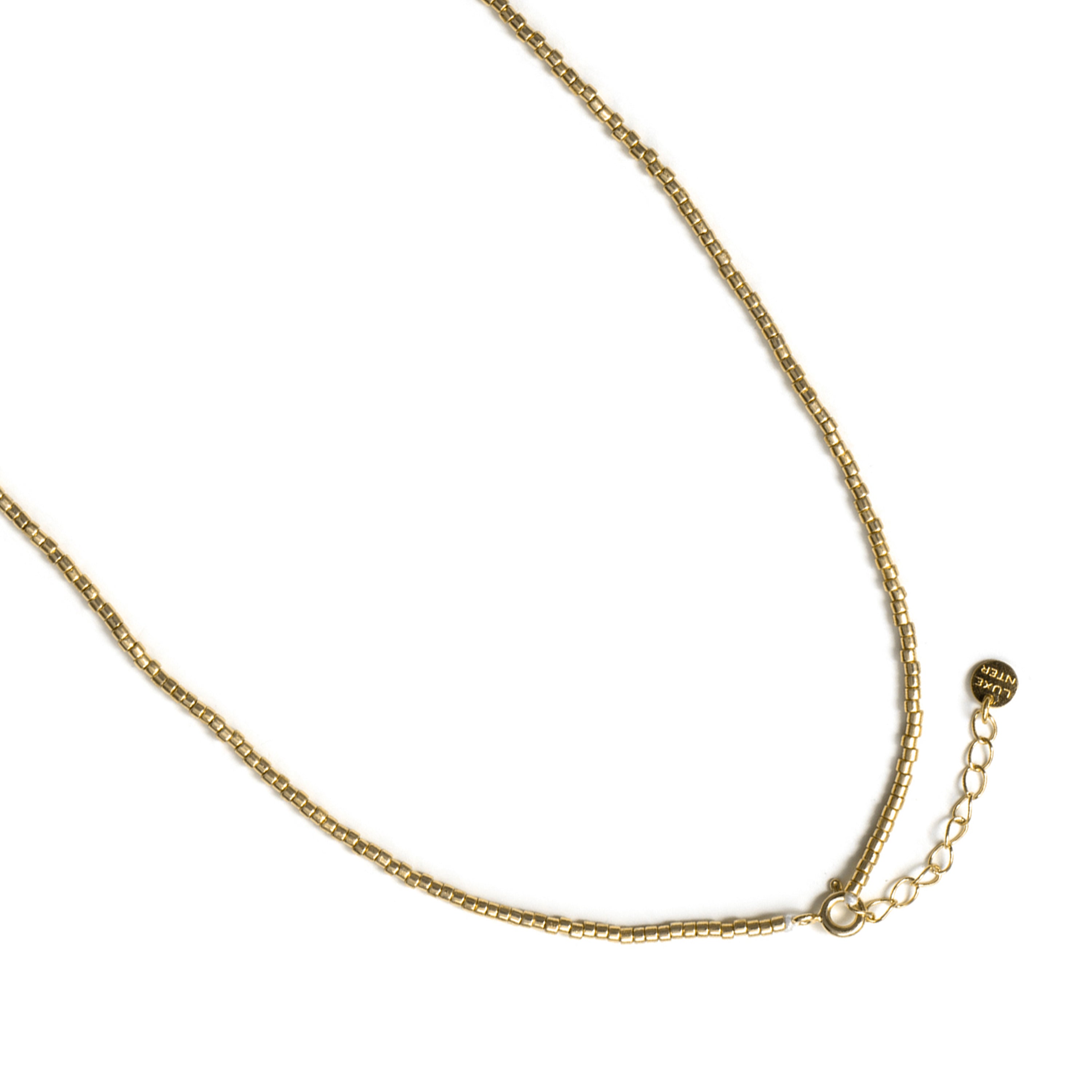 Collar de Plata de Ley 925 y Perla Blanca acabado en oro amarillo de 18k - Oschu