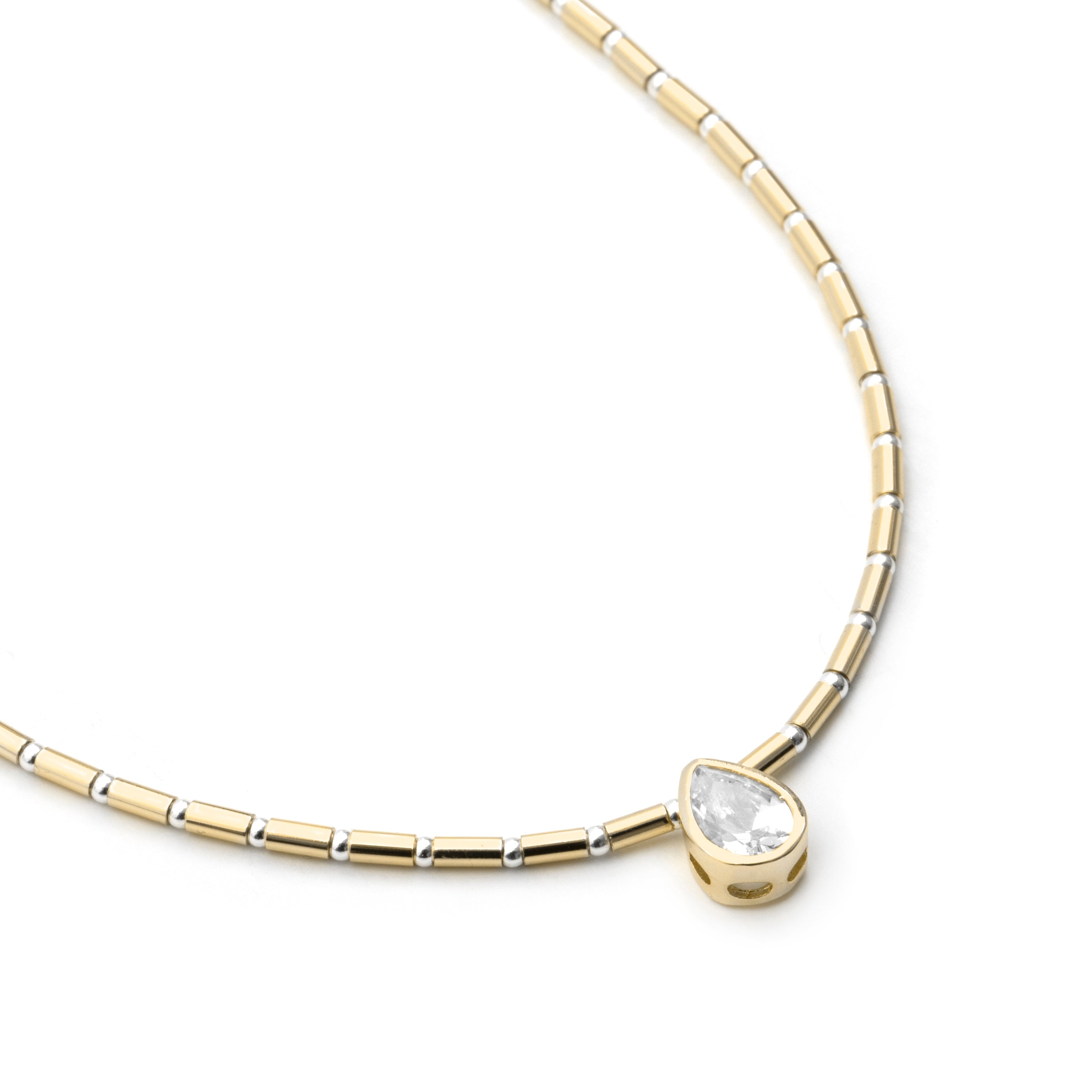 Collar de Plata de Ley 925 y Circonita Brillante acabado en oro amarillo de 18k - Gusva