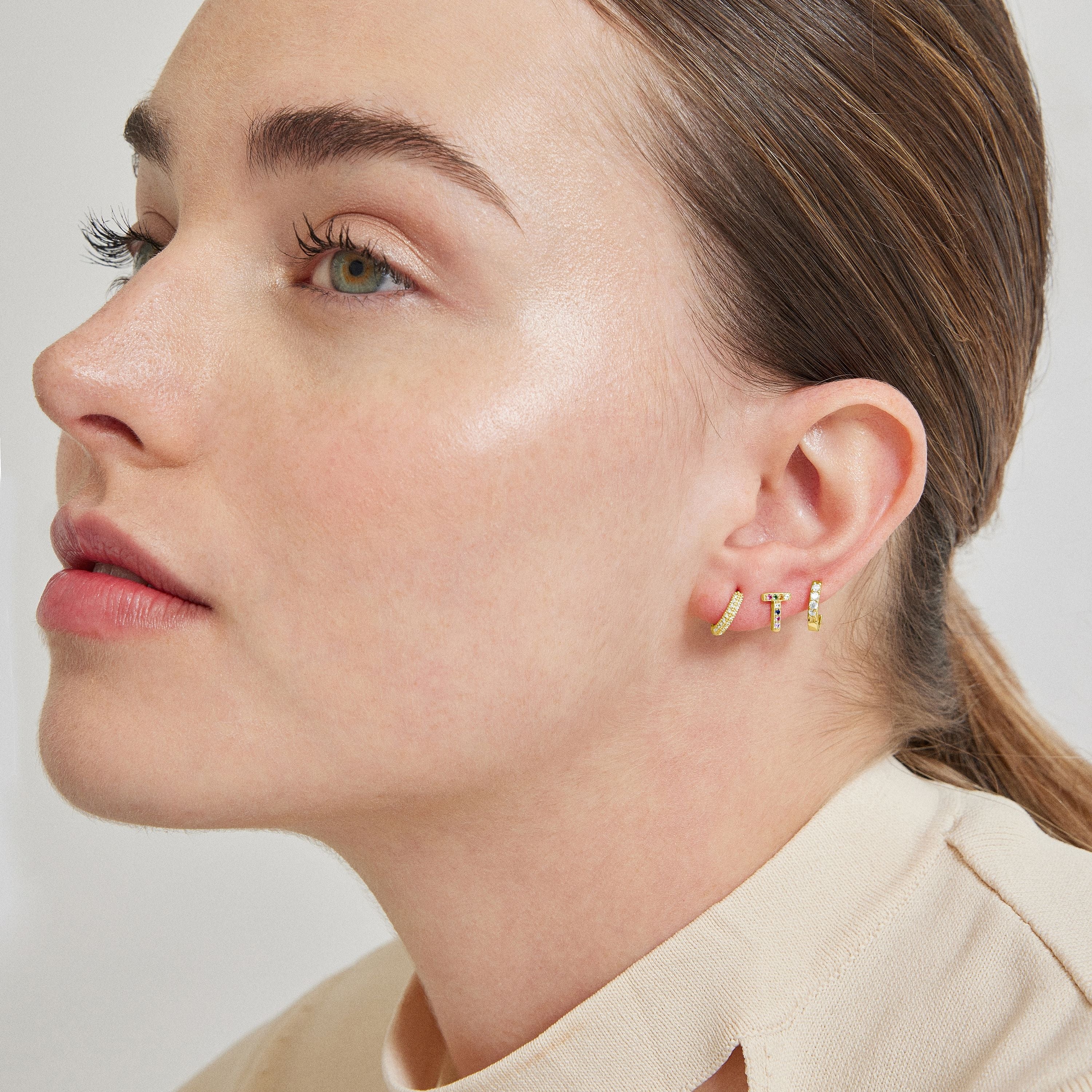 Piercing de Prata de Lei 925 com Zircónia Brilhante acabamento em ouro amarelo 18K - Rahlau