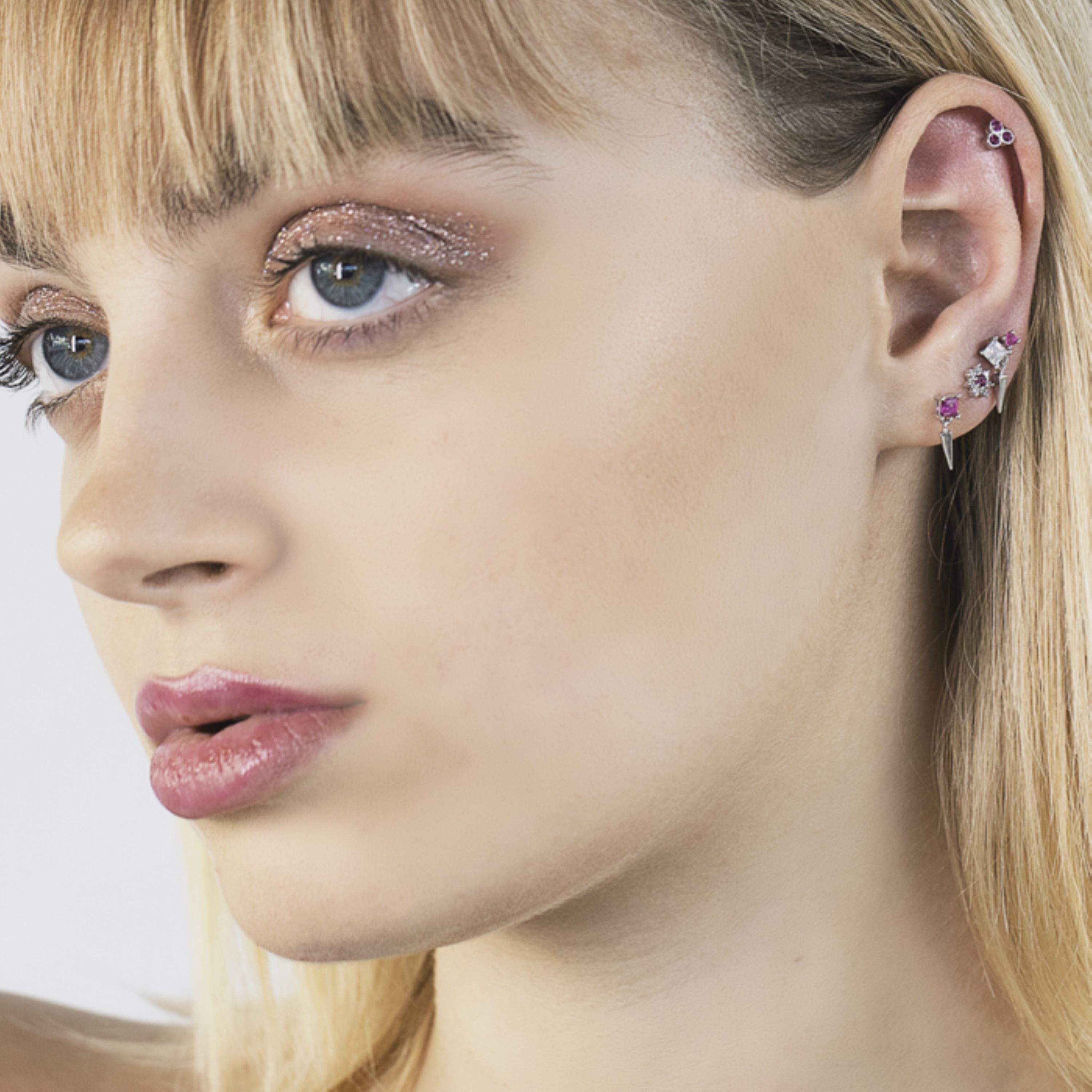925 Sterling Silver Piercing with Brilliant Zirconia finished in Rhodium - Skelk