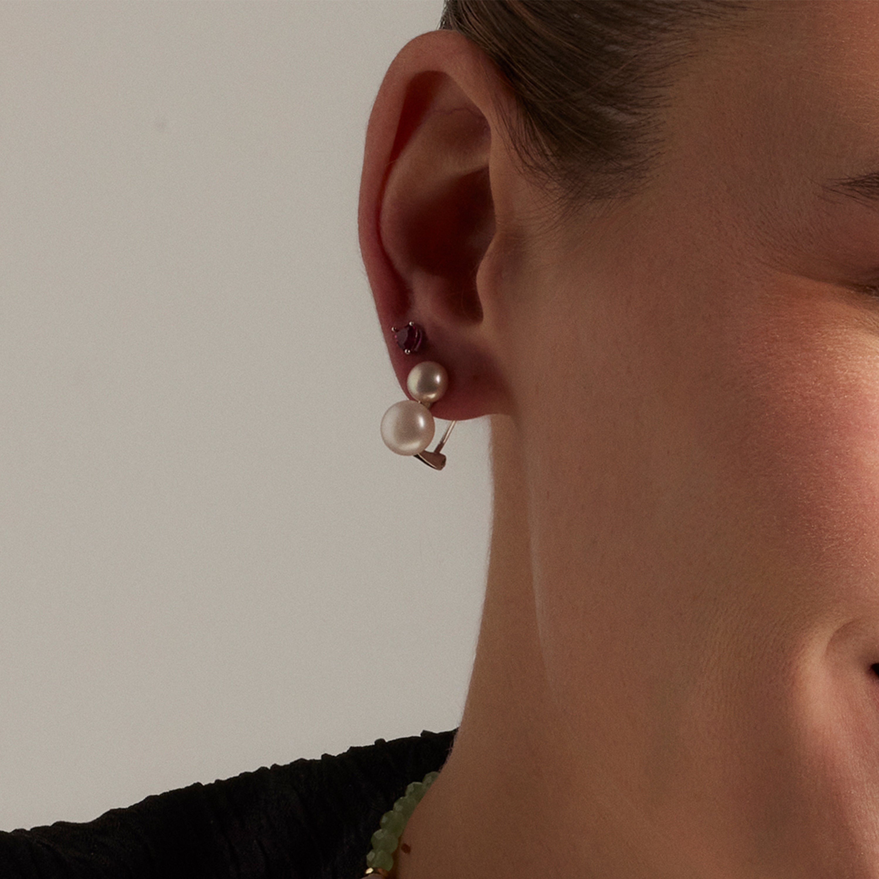 Piercing de Plata de Ley 925 con Circonita Rubí acabado en rodio - Starki