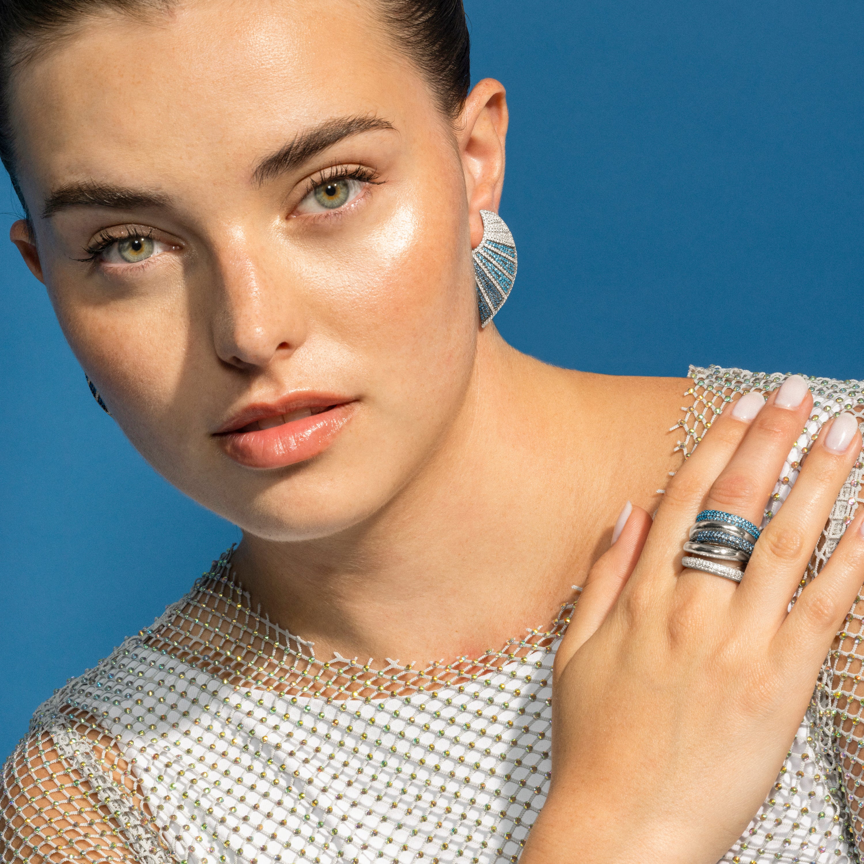 Bague en argent sterling 925 et zircon topaze bleue finition rhodiée - Ekua