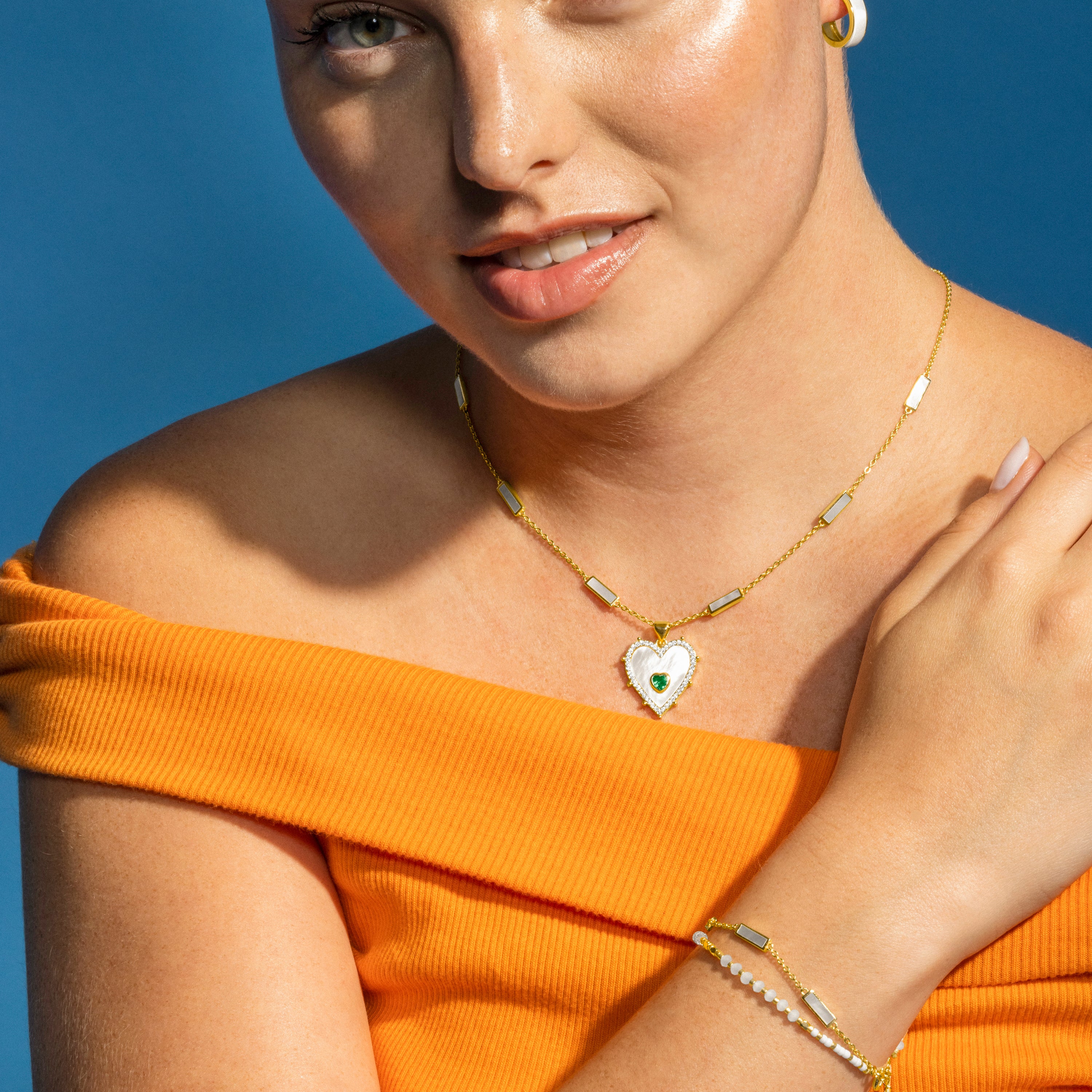 Bracelet avec cristal noir finition or 18k - Anlako