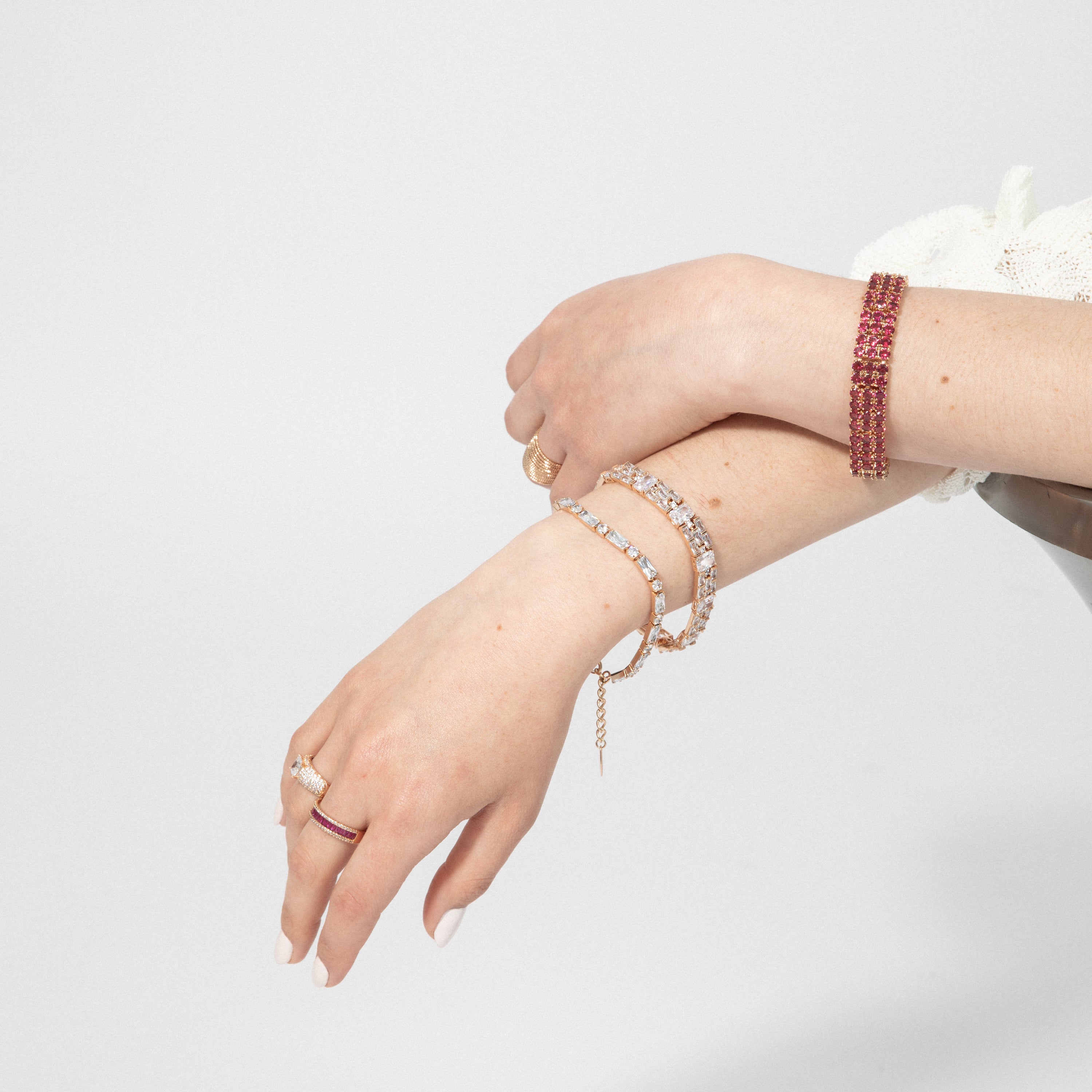 Pulsera de Circonita Brillante acabado en oro amarillo de 18k - Zihi