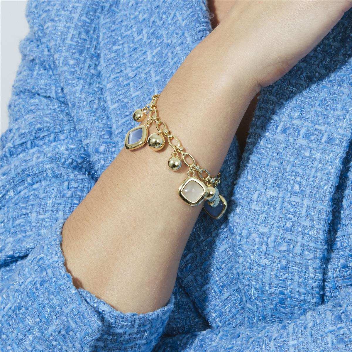 Bracciale con Occhio di Gatto Blu finitura in oro giallo 18k - Mankao