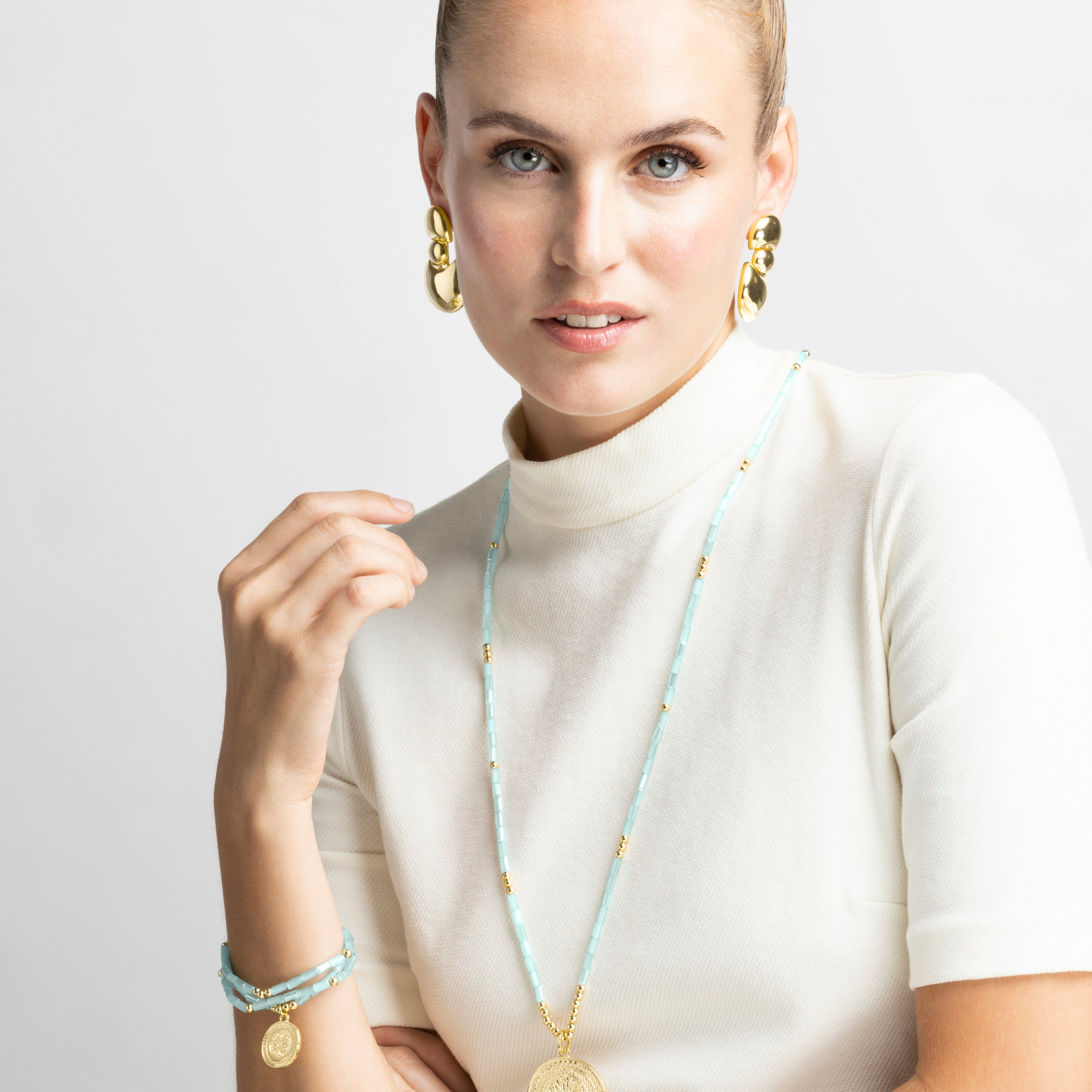 Bracciale con Cristallo Blu finitura oro 18k - Thyu