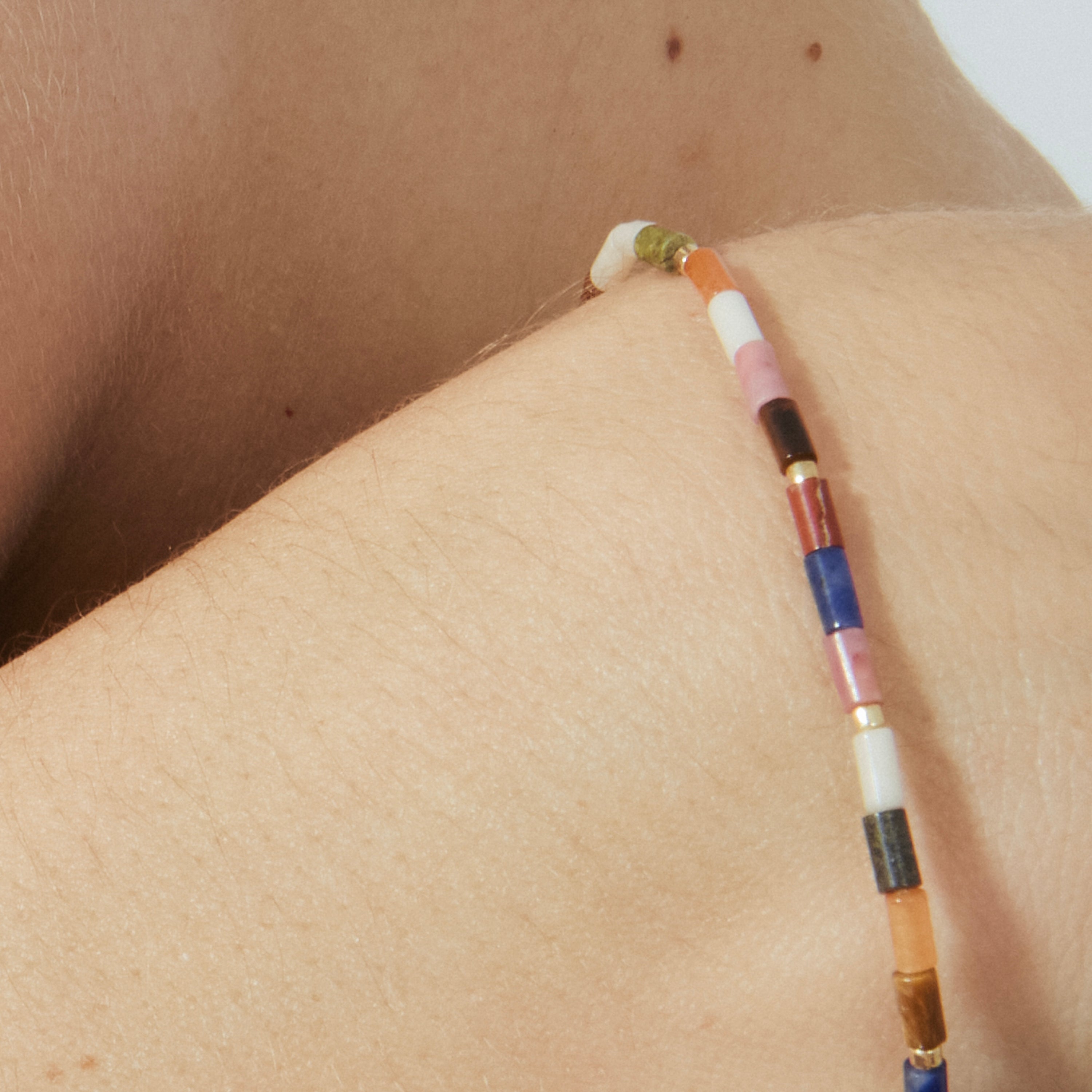 Pulsera de Turmalina Multicolor acabada en oro amarillo 18K - Shau