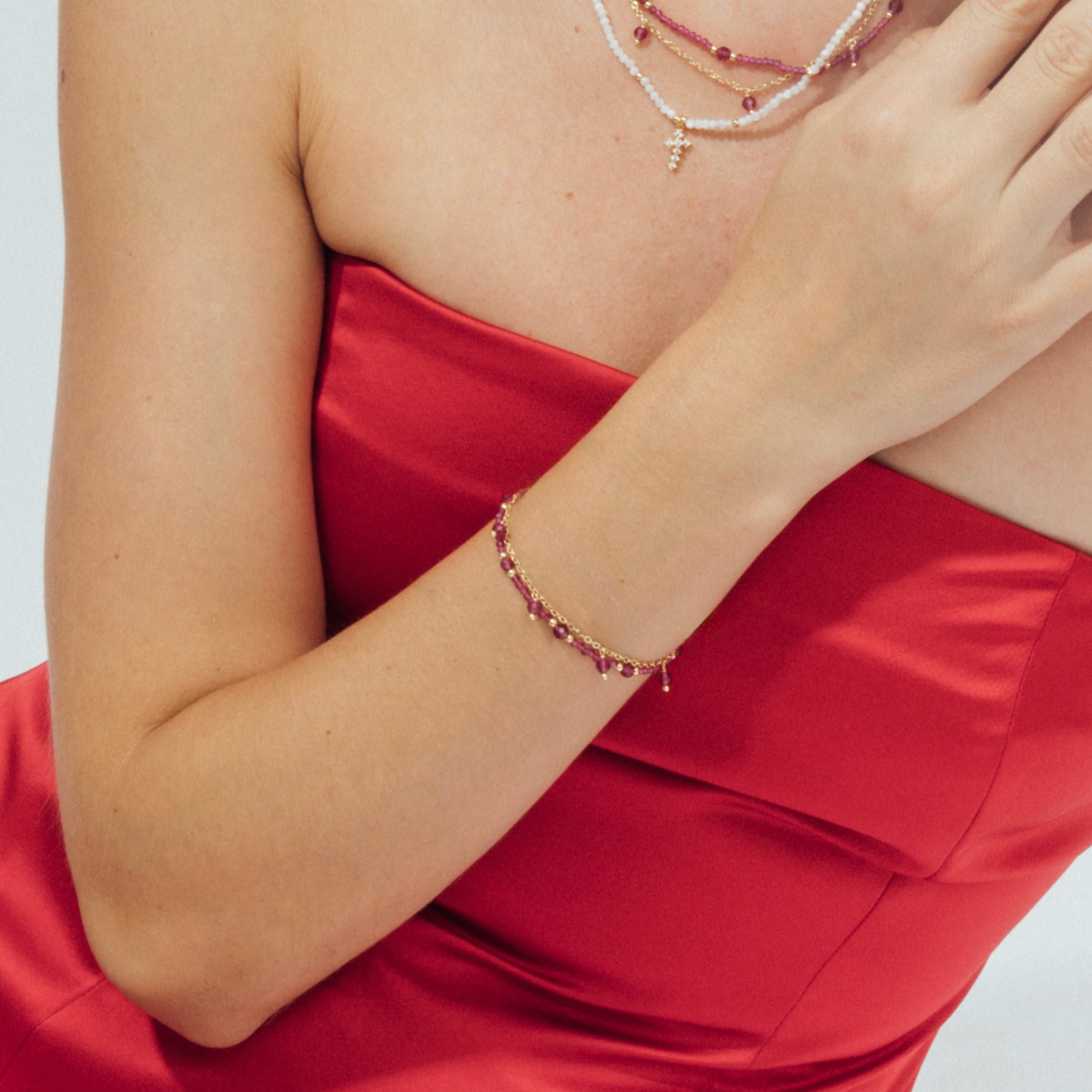 Pulseira de Cristal Rosa com acabamento em ouro amarelo 18k - Aira