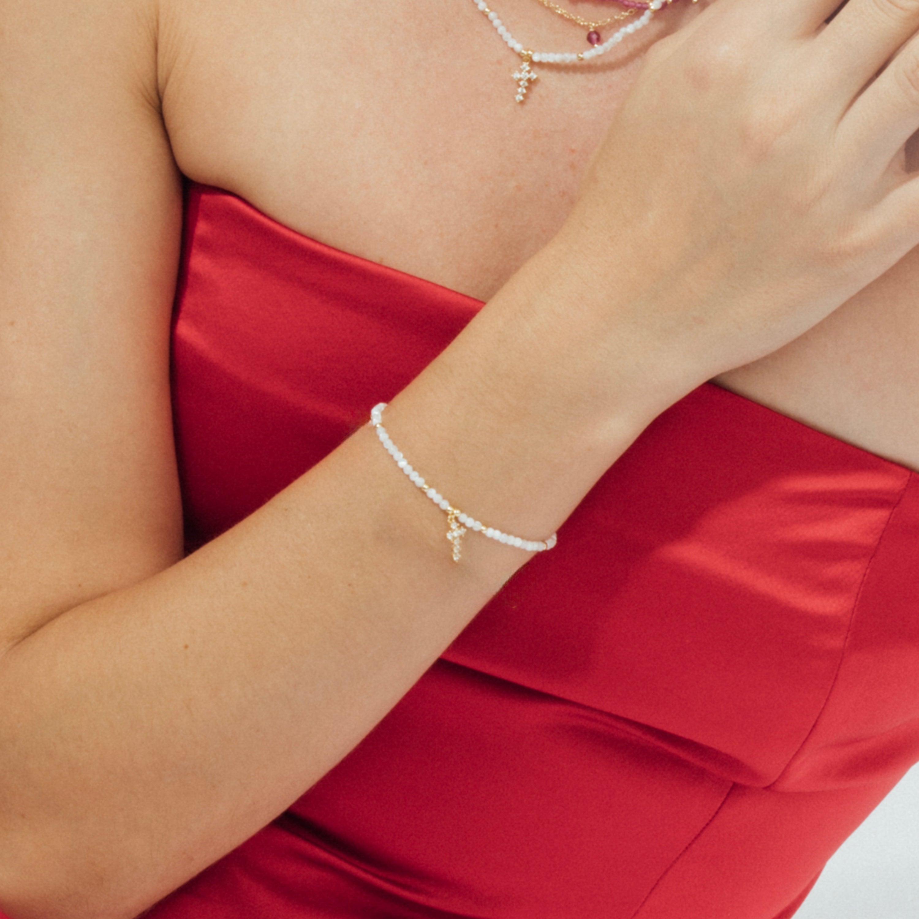 Weißes Perlmutt-Armband mit 18k Gelbgold-Finish - Nyali