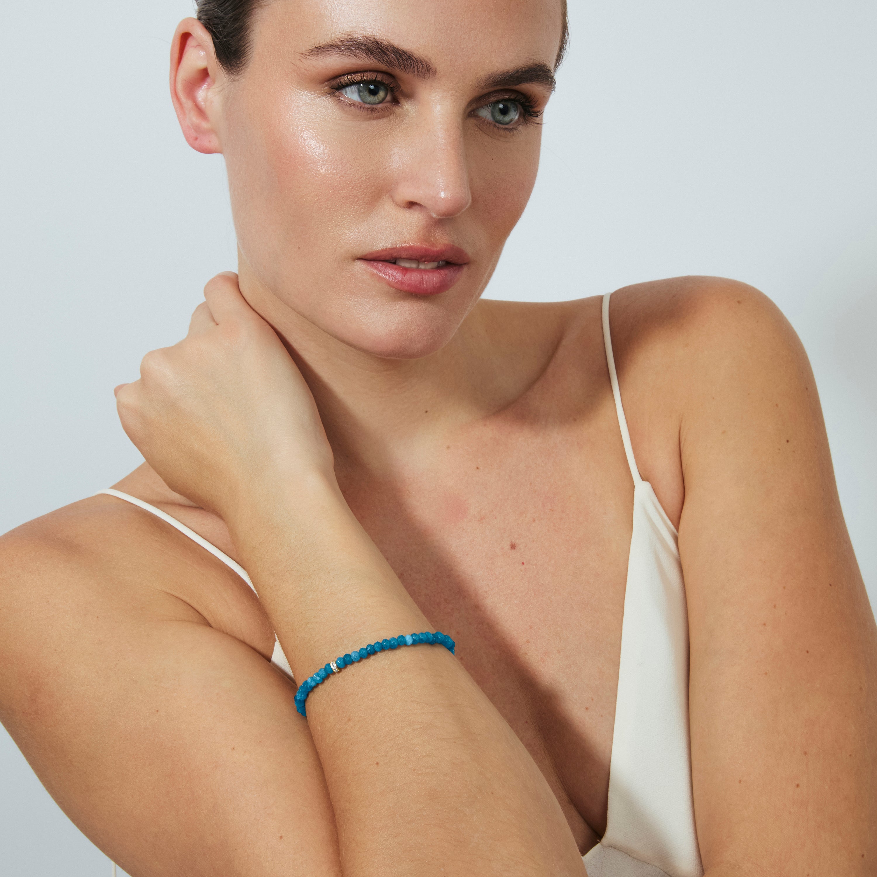 Blue Crystal Bracelet finished in 18k Yellow Gold - Aming