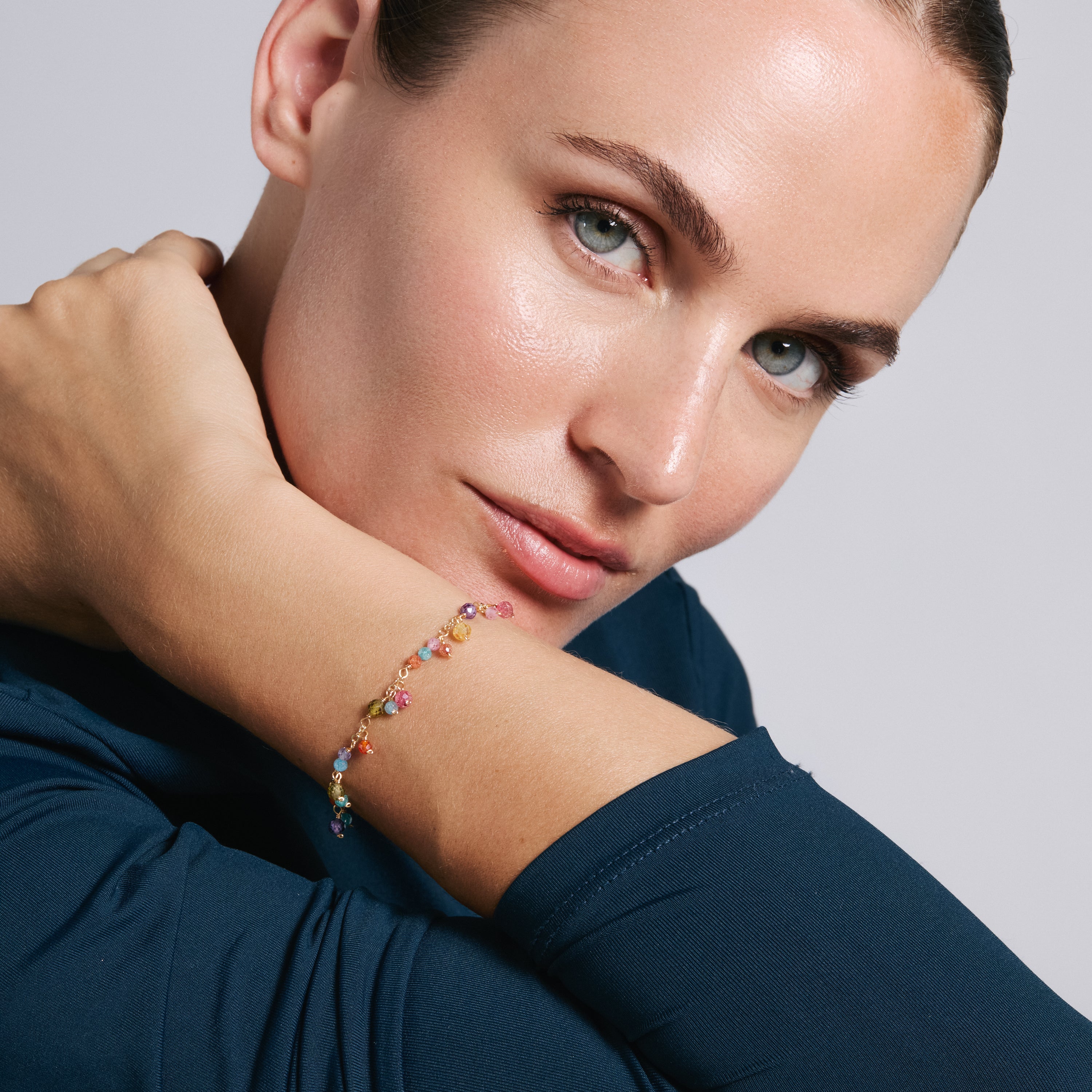 Bracelet en zircone multicolore avec finition en or jaune 18 carats - Nensa
