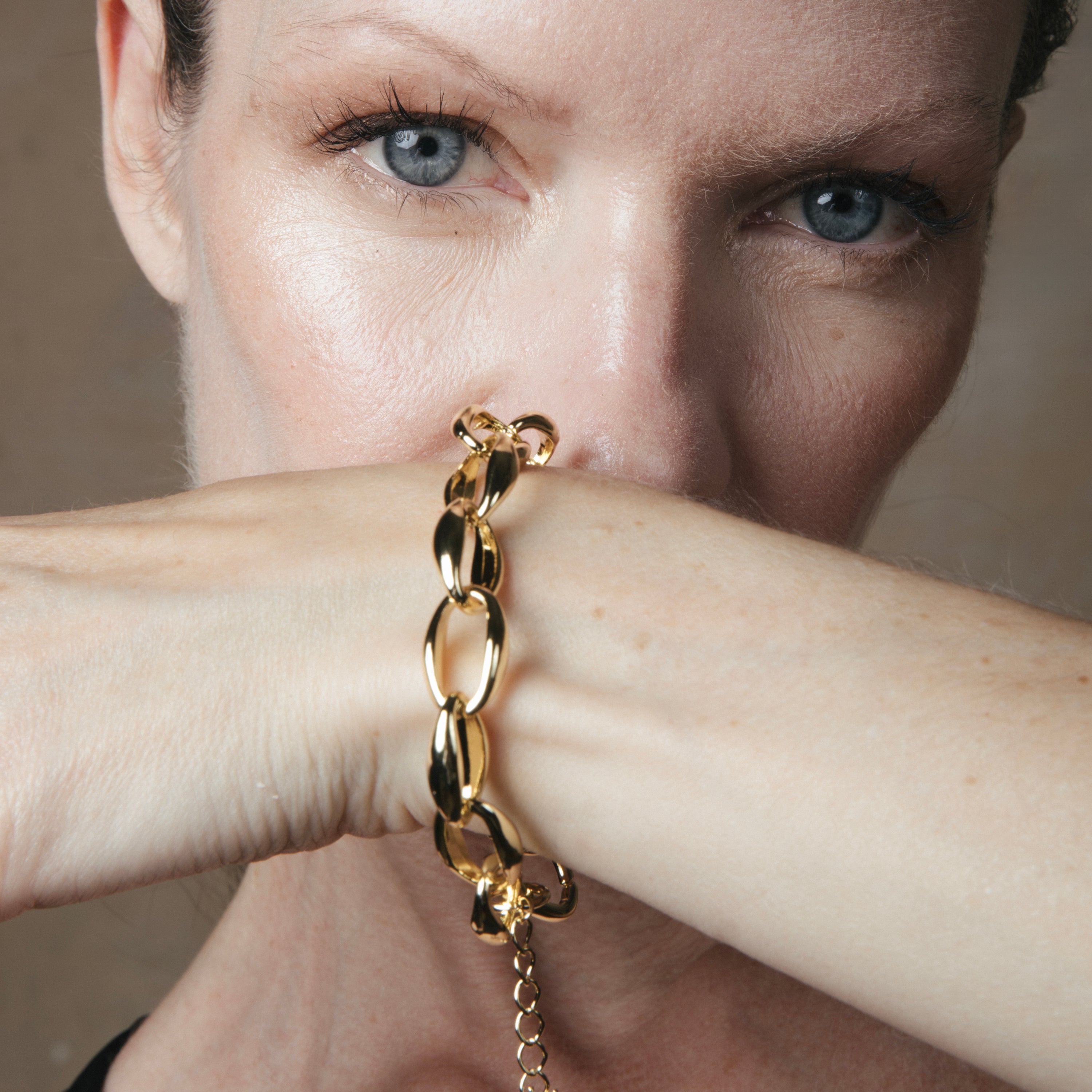 18k Yellow Gold Finished Bracelet - Hande