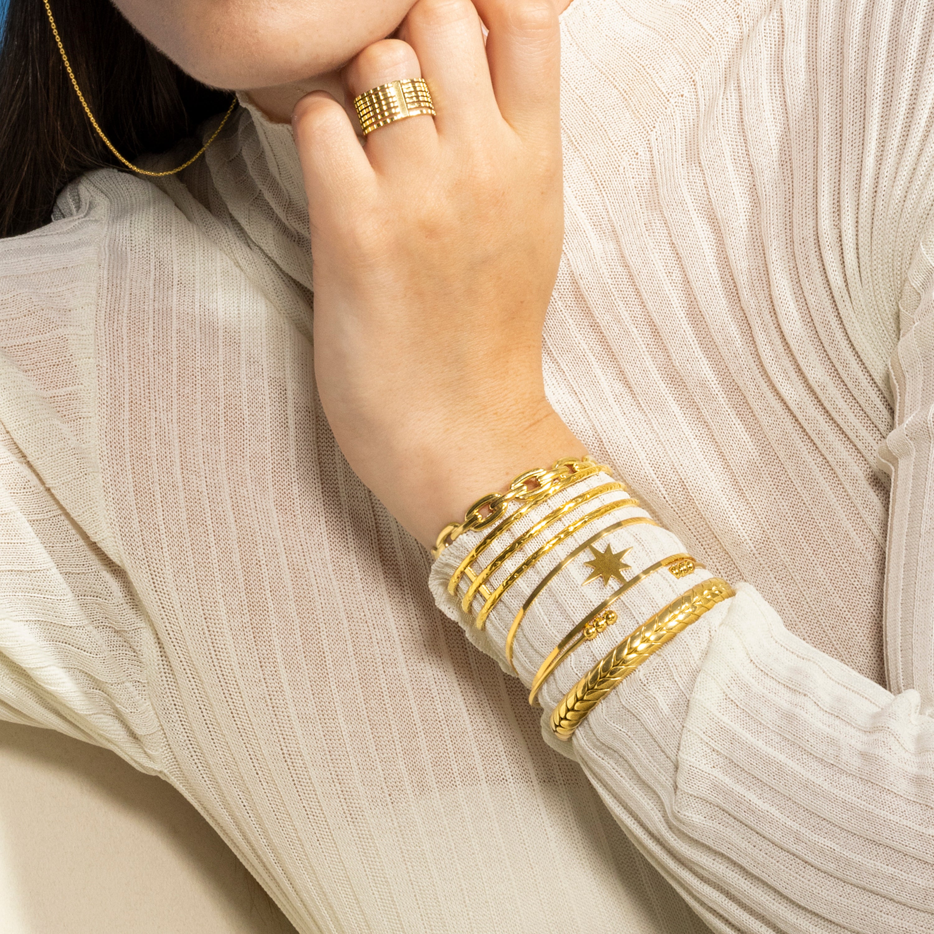 Onyx bracelet finished in 18K yellow gold - Nepai