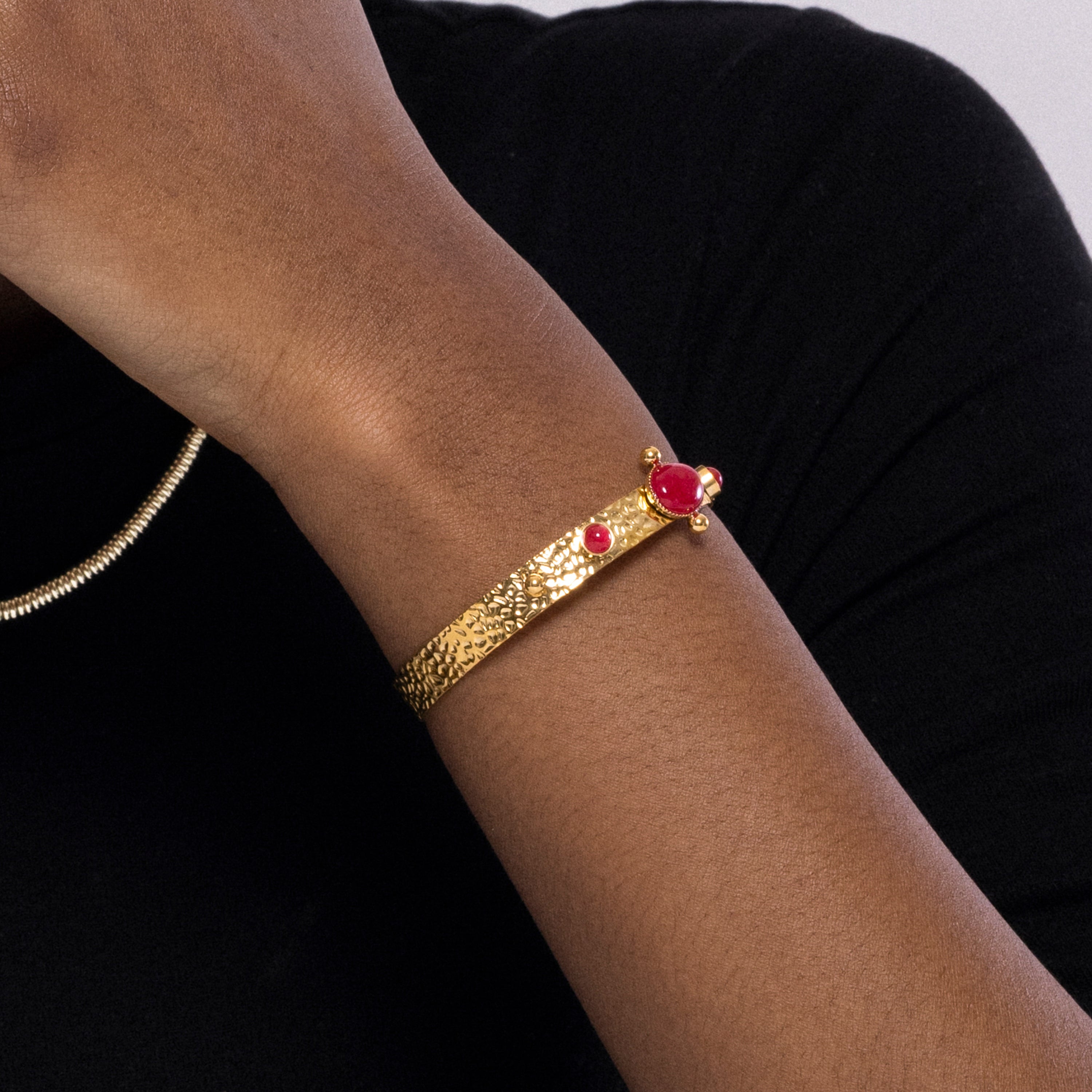 Armband aus Koralle mit 18K Gelbgold-Finish - Euvia
