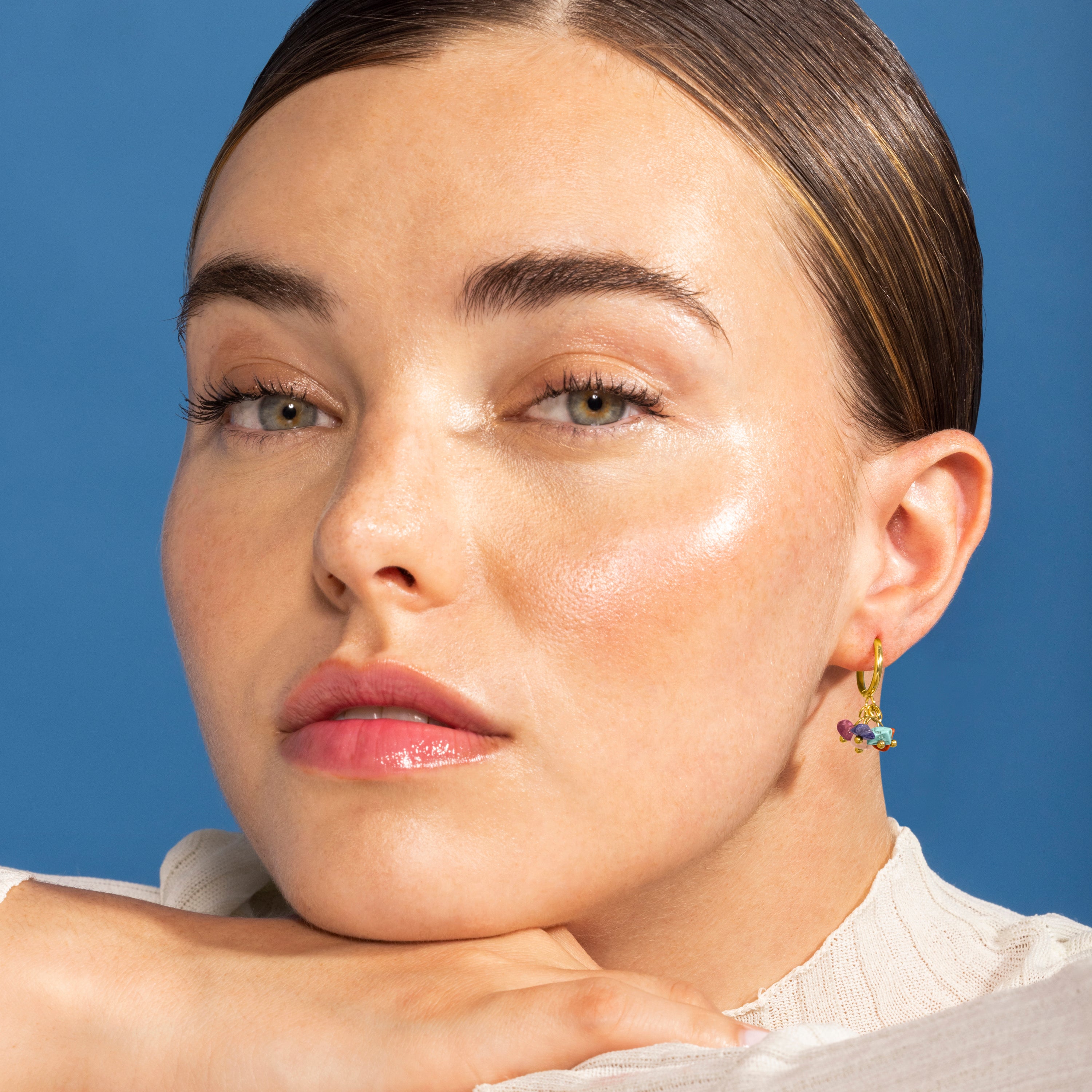 Multicolor Crystal Earrings finished in 18K yellow gold - Sasin