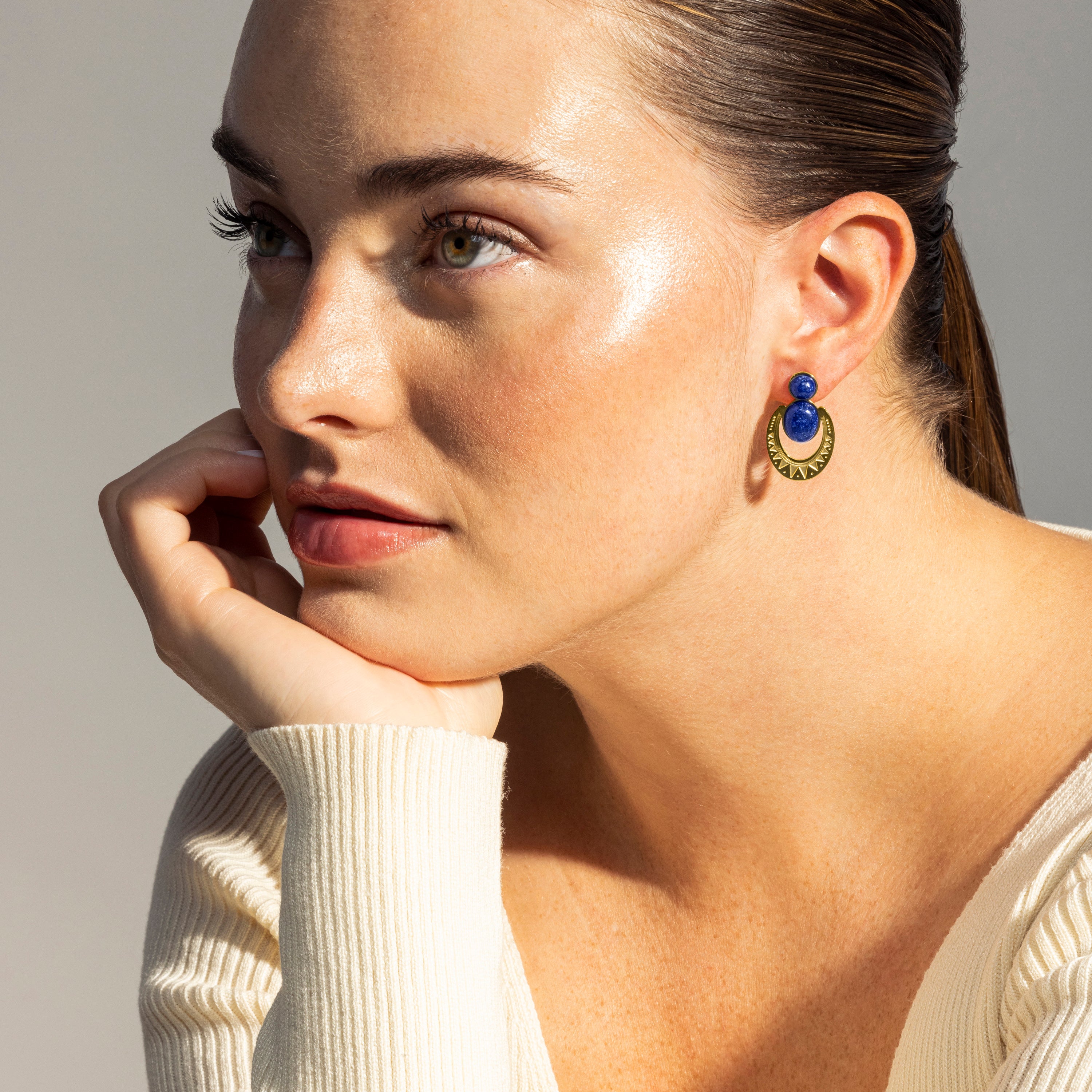 Pendientes de Lapislazuli Natural acabados en oro amarillo 18K- Euwil