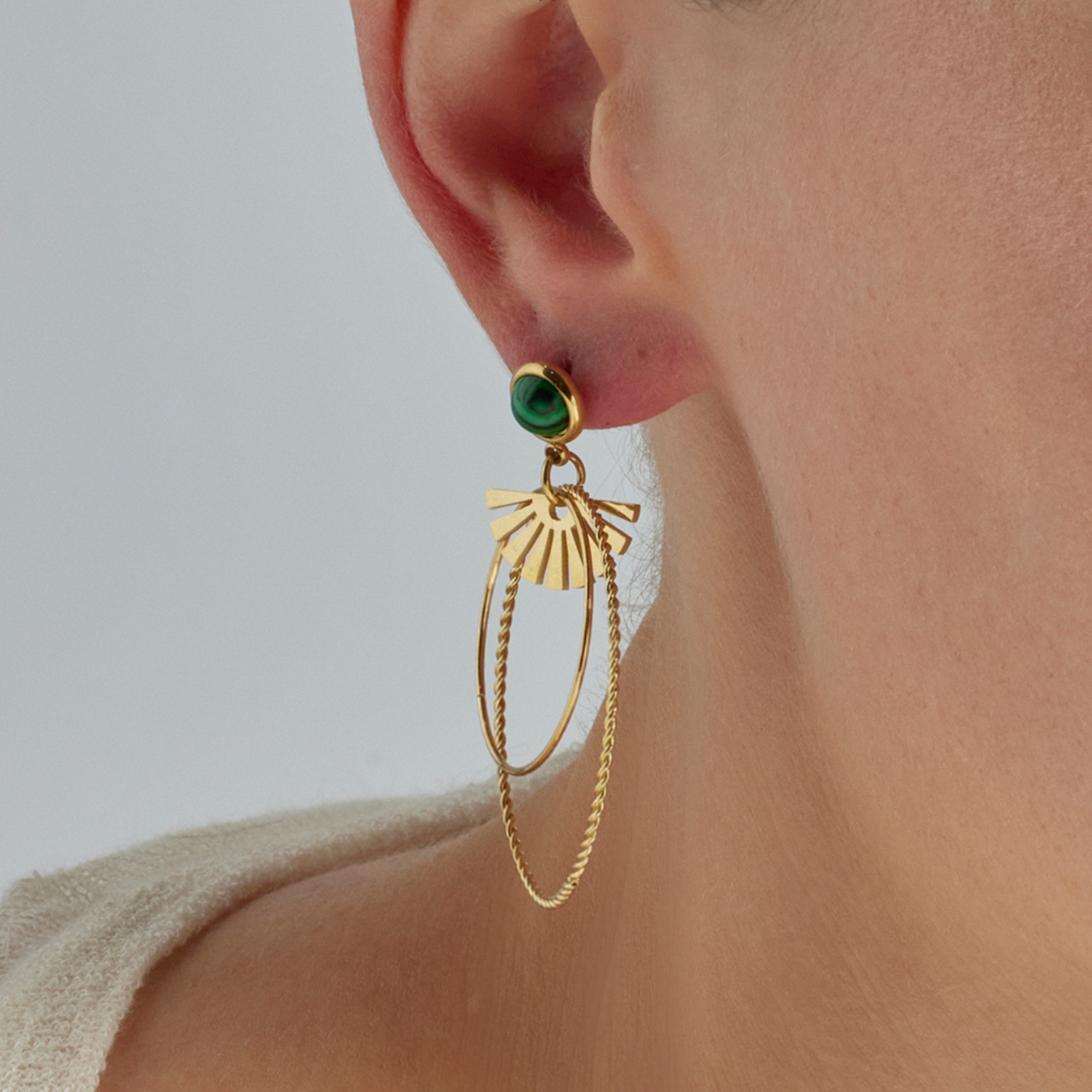 Pendientes de Malaquita acabados en oro amarillo 18K- Mobu