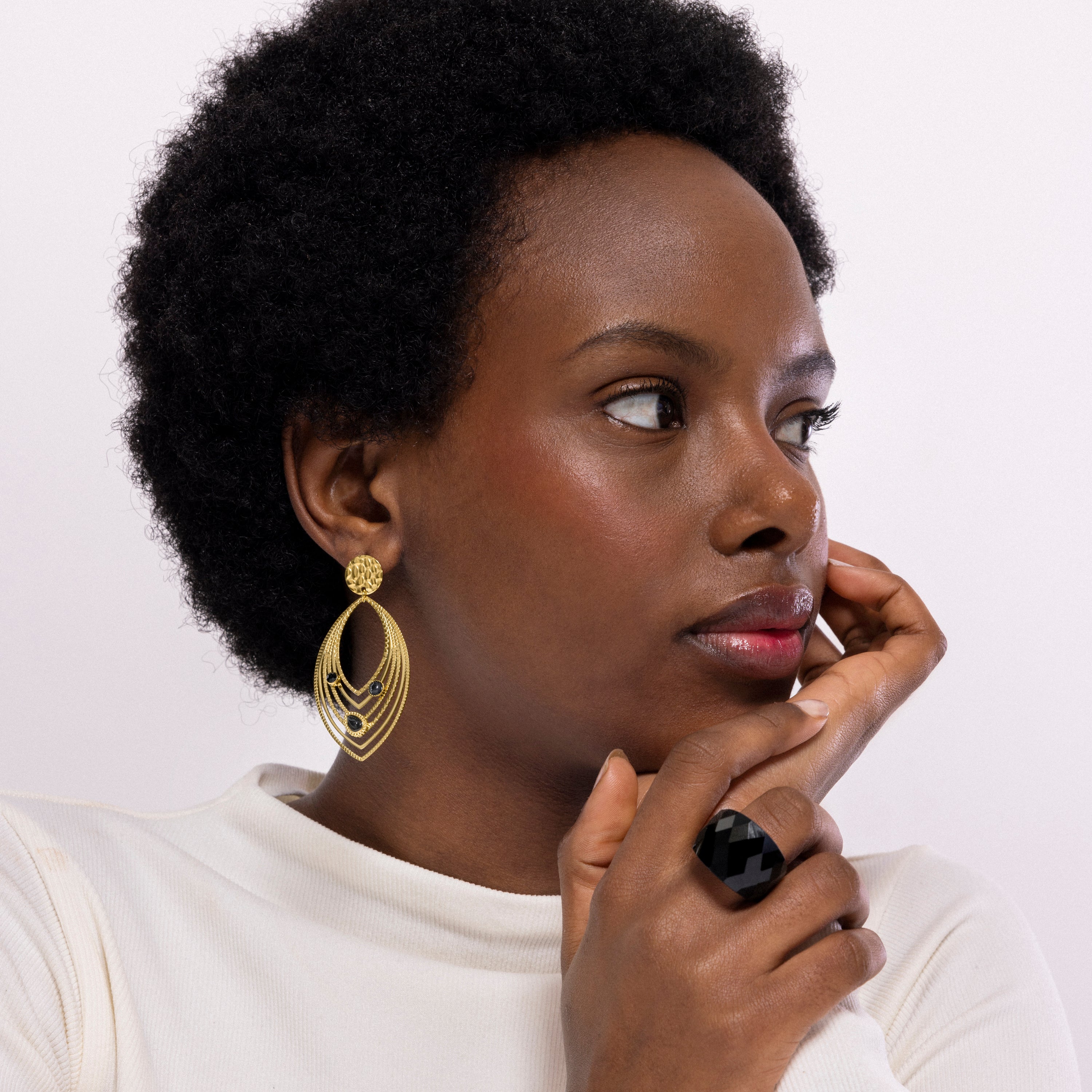 Onyx earrings finished in 18K yellow gold - Ycoa