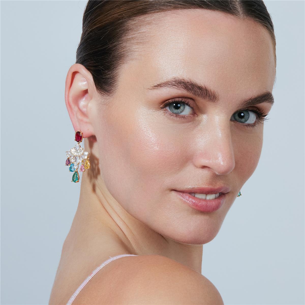 Bustsi Earrings 18k Yellow Gold Finish - Bustsi