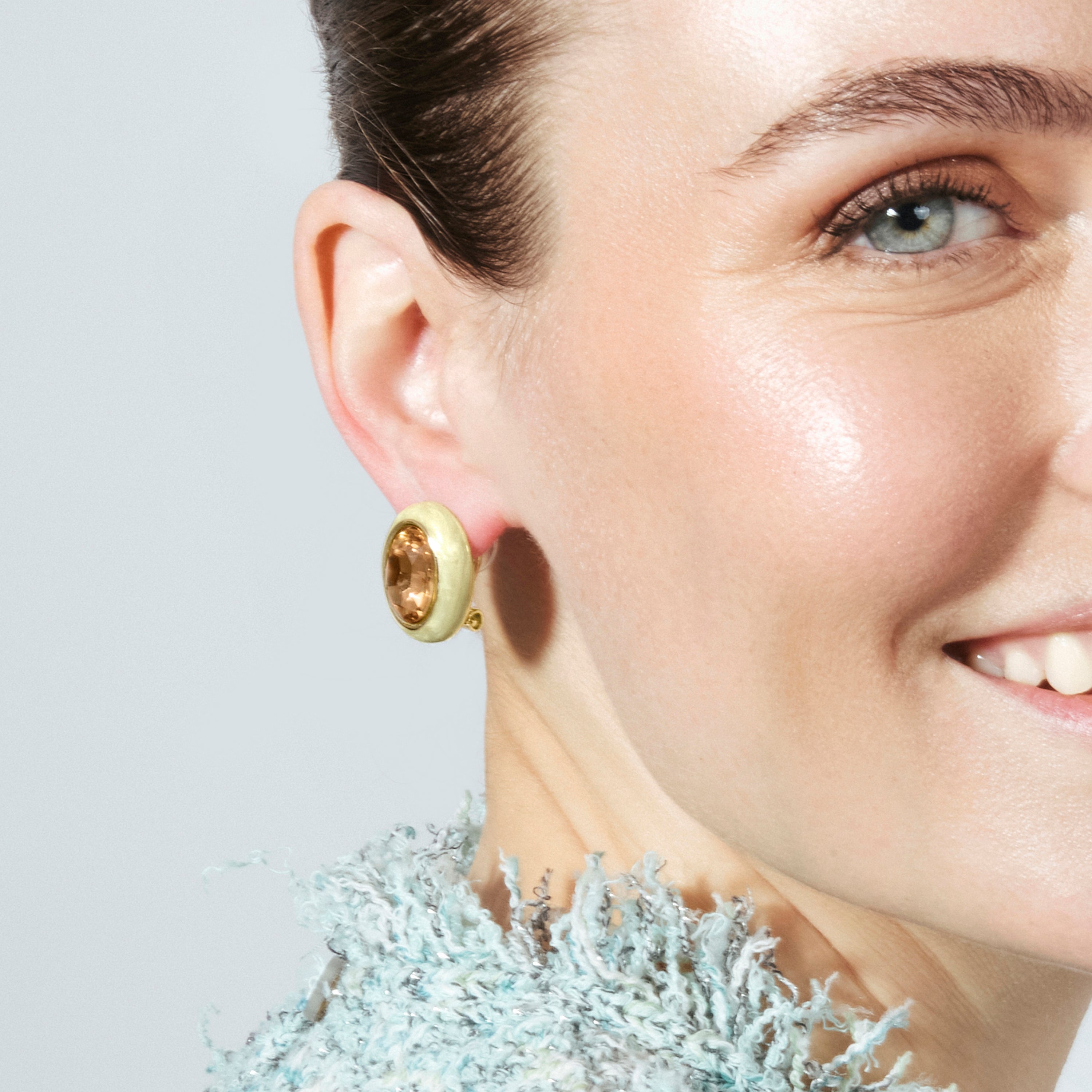 Boucles d'oreilles en cristal marron finition or jaune 18 carats - Amarke