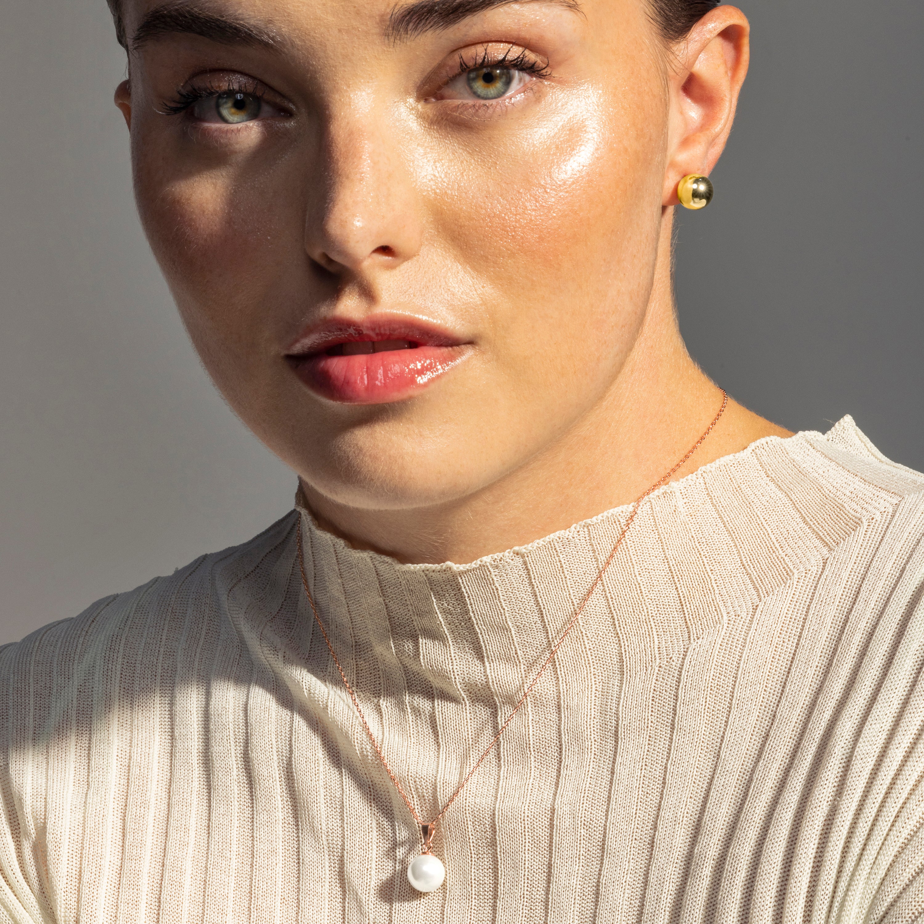 Pendientes acabado oro 18K - Gnis