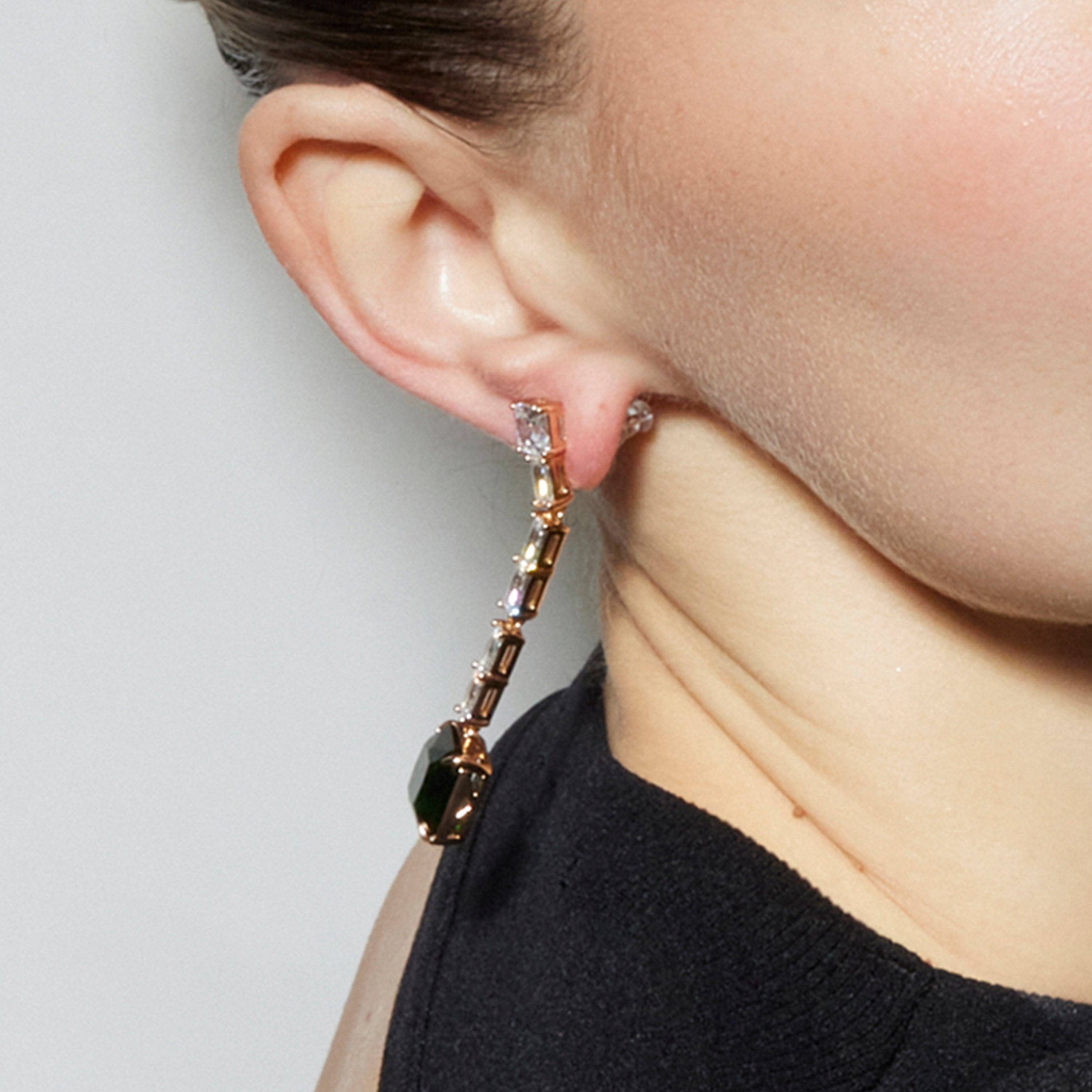 Emerald Zirconia Earrings finished in 18k gold - Waraim