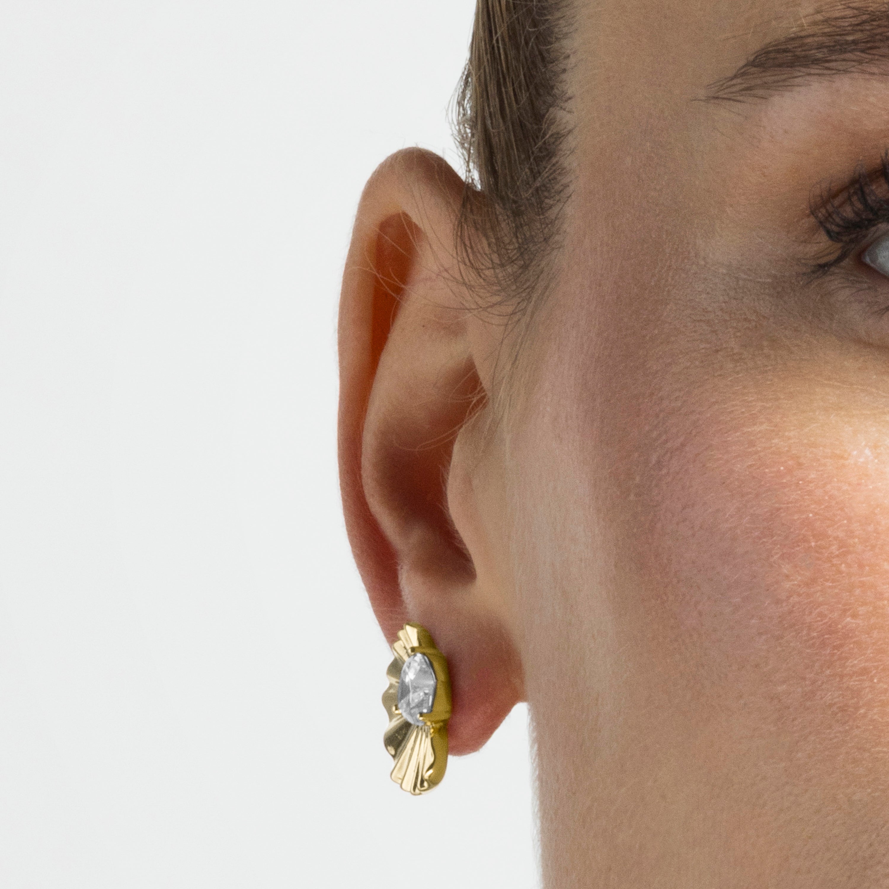 Boucles d'oreilles avec zircon brillant finition or 18k - Adnis