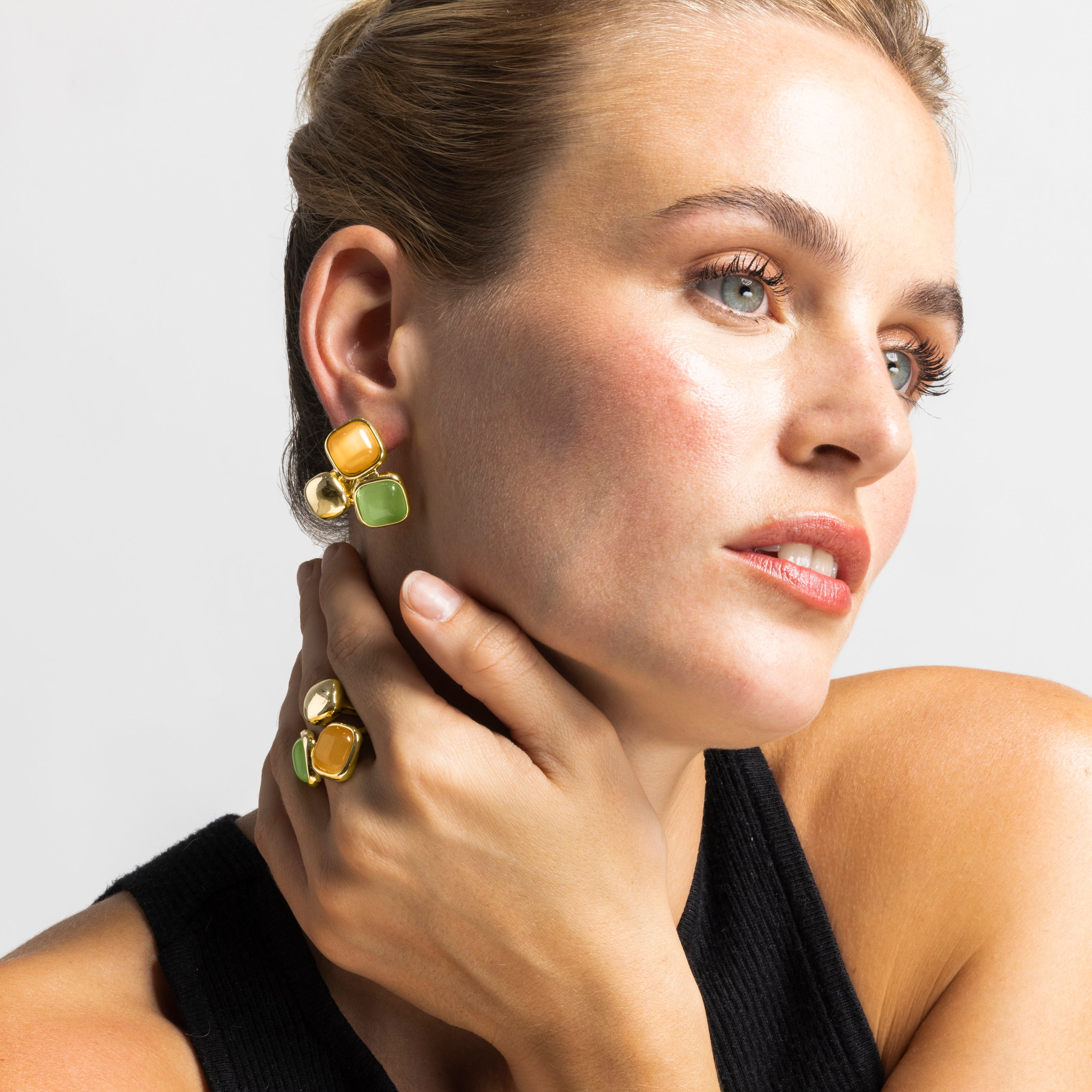 Ohrringe mit mehrfarbigem Katzenauge, 18k Gold-Finish - Nuroa