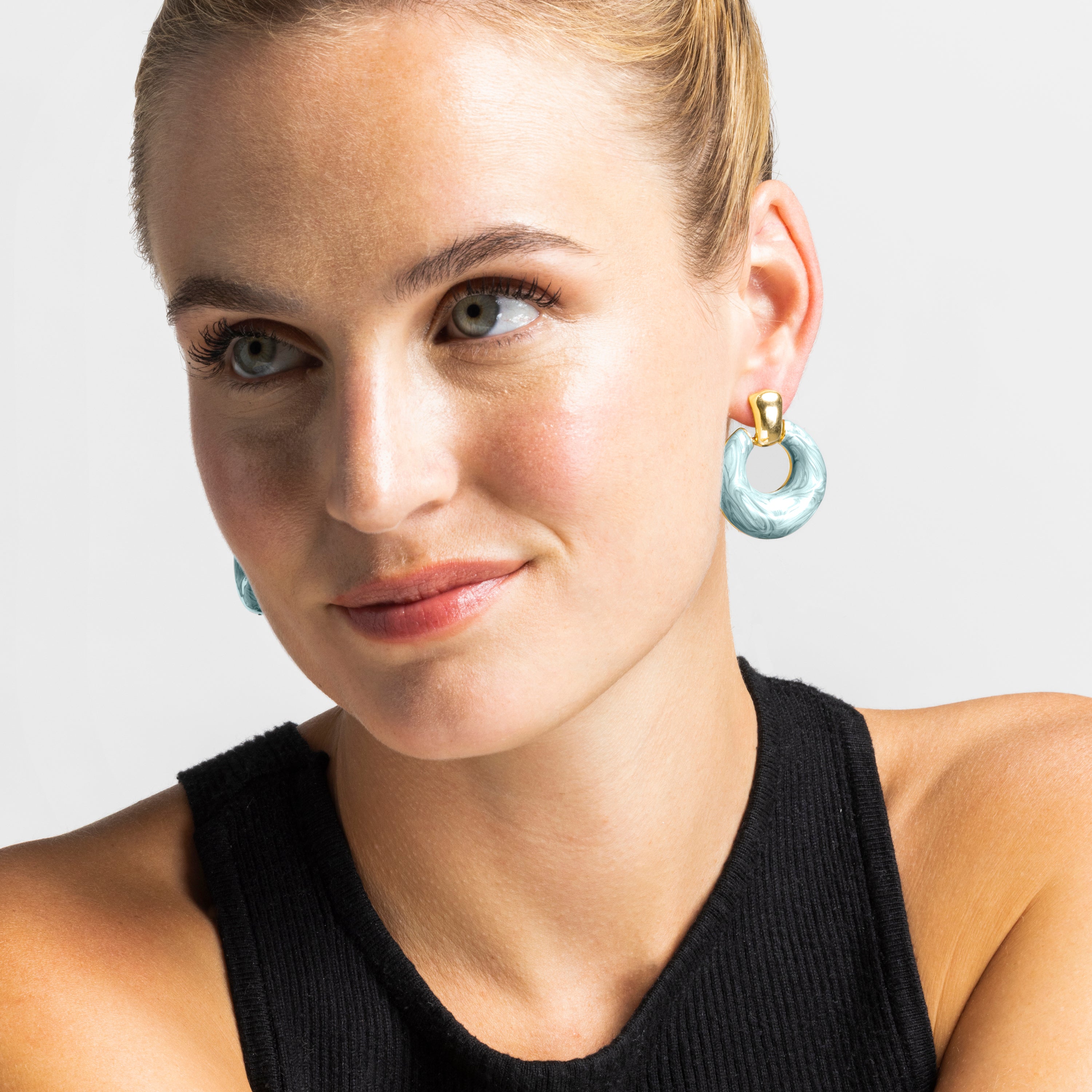Earrings with Blue Lacquer finished in 18k gold - Fores