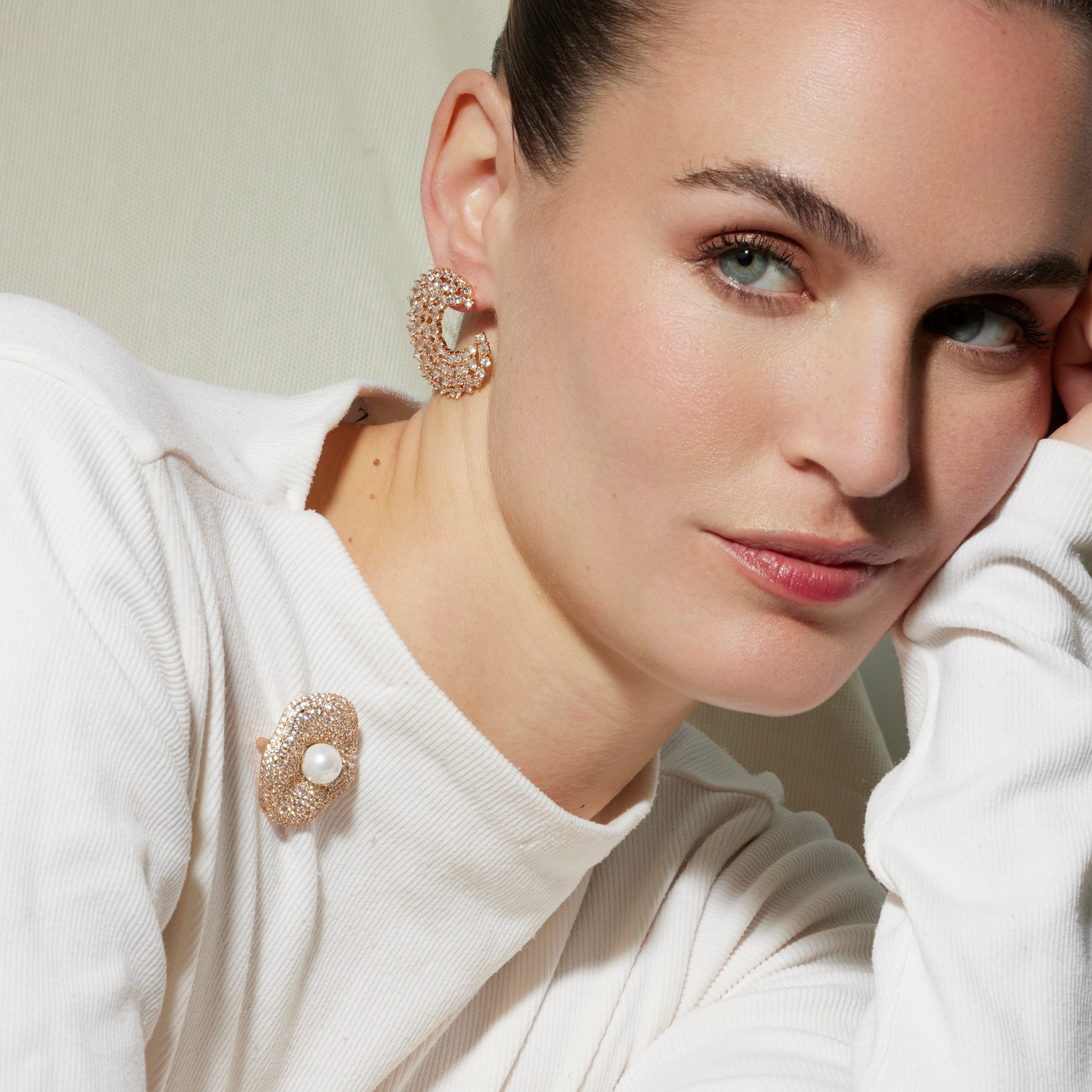 Orecchini con Zirconia Brillante finitura oro 18k - Riaer