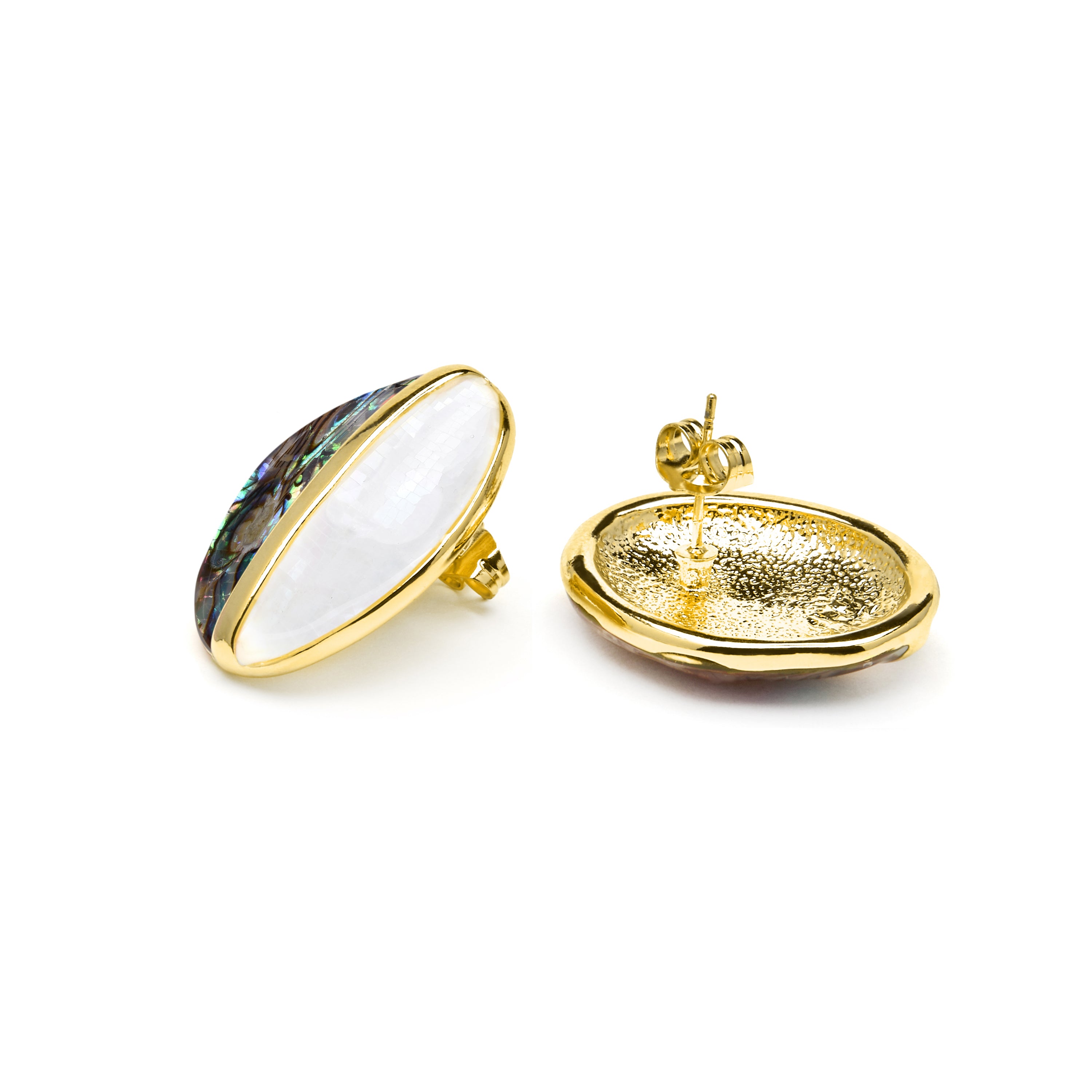 Boucles d'oreilles Thisca en nacre blanche finition or jaune 18k