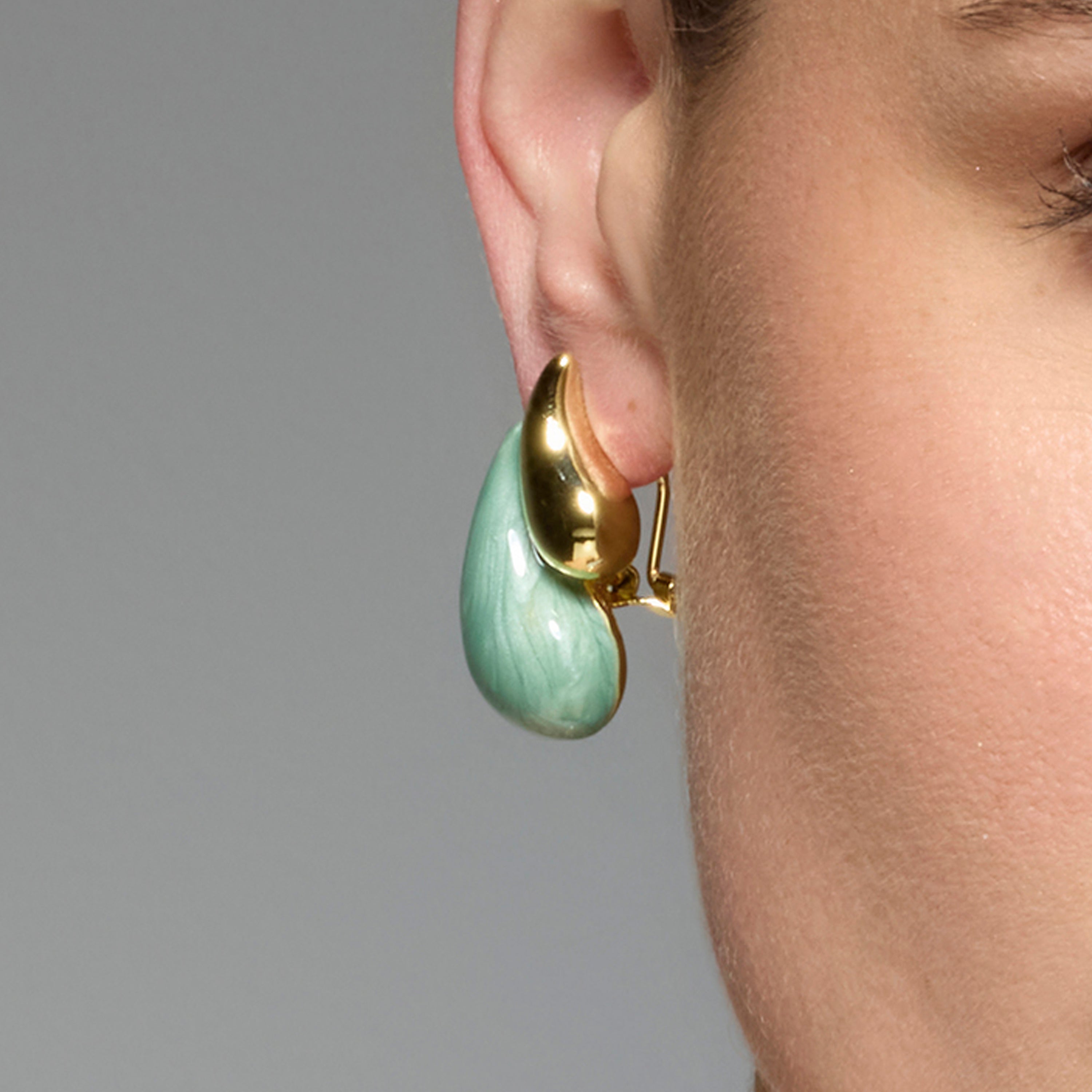 Pendientes Udver de Lacado Verde acabado oro amarillo de 18k