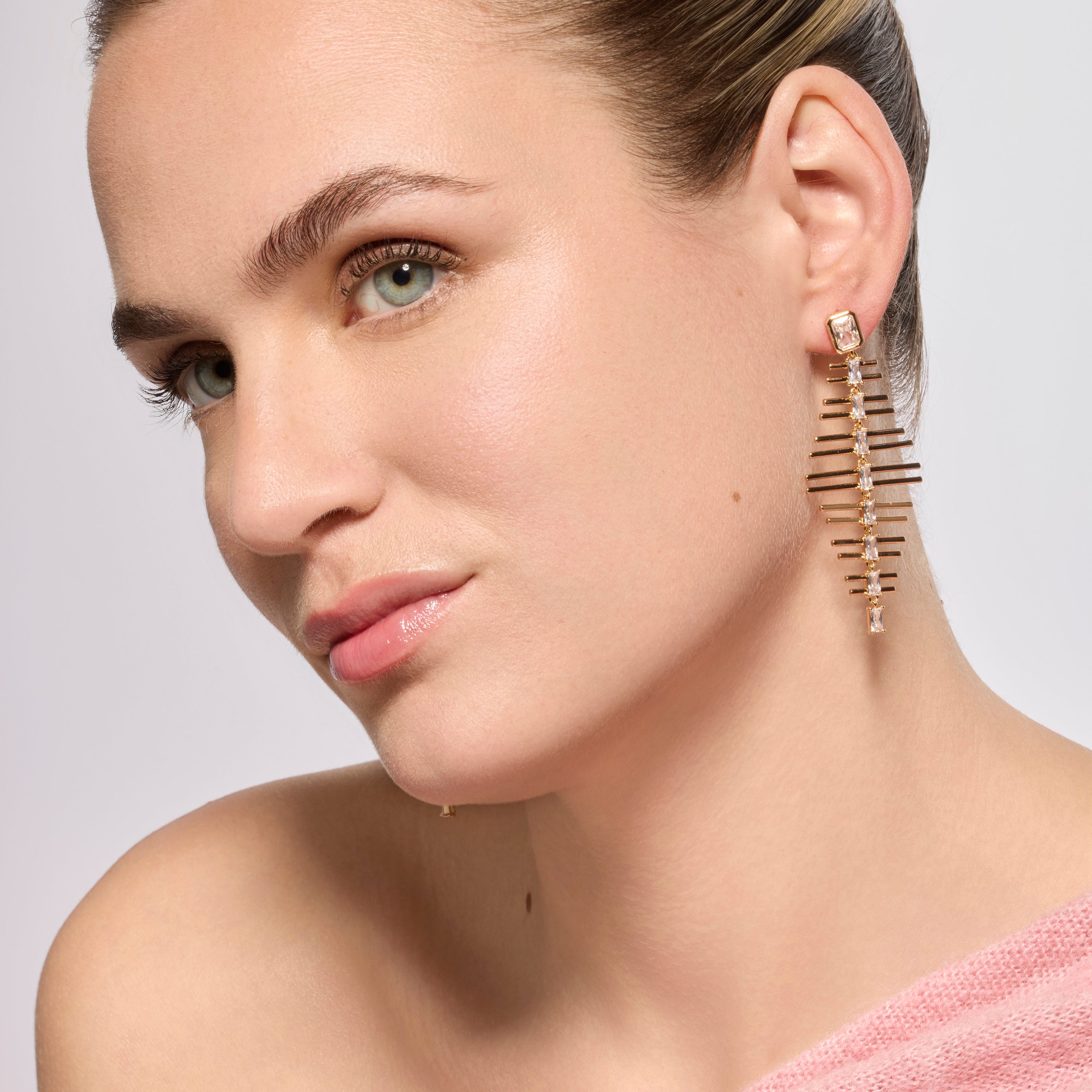 Boucles d'oreilles finition or jaune 18k et Zircone brillante - Sabrin