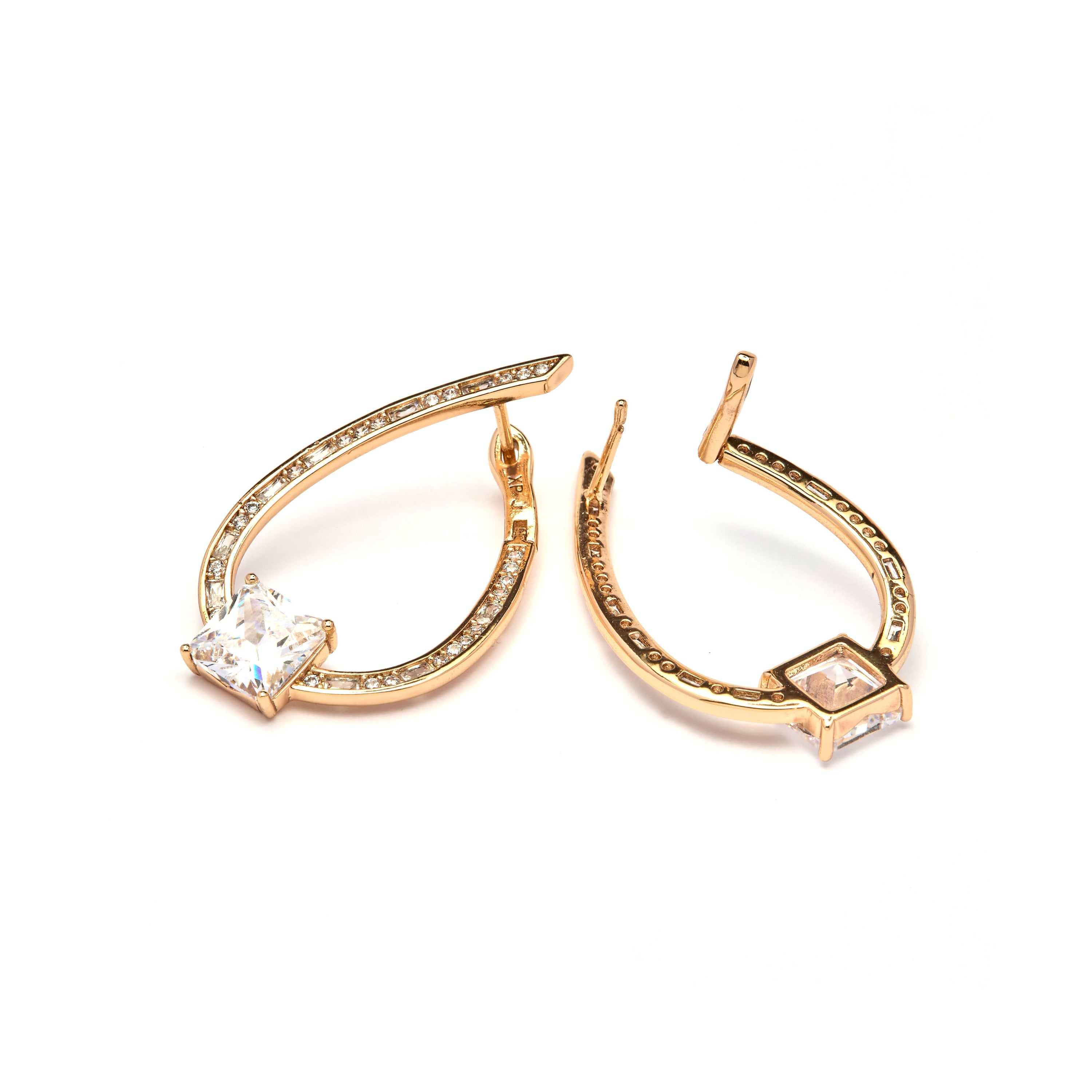 Sparkling Cubic Zirconia Earrings with 18k Yellow Gold Finish - Shuasin