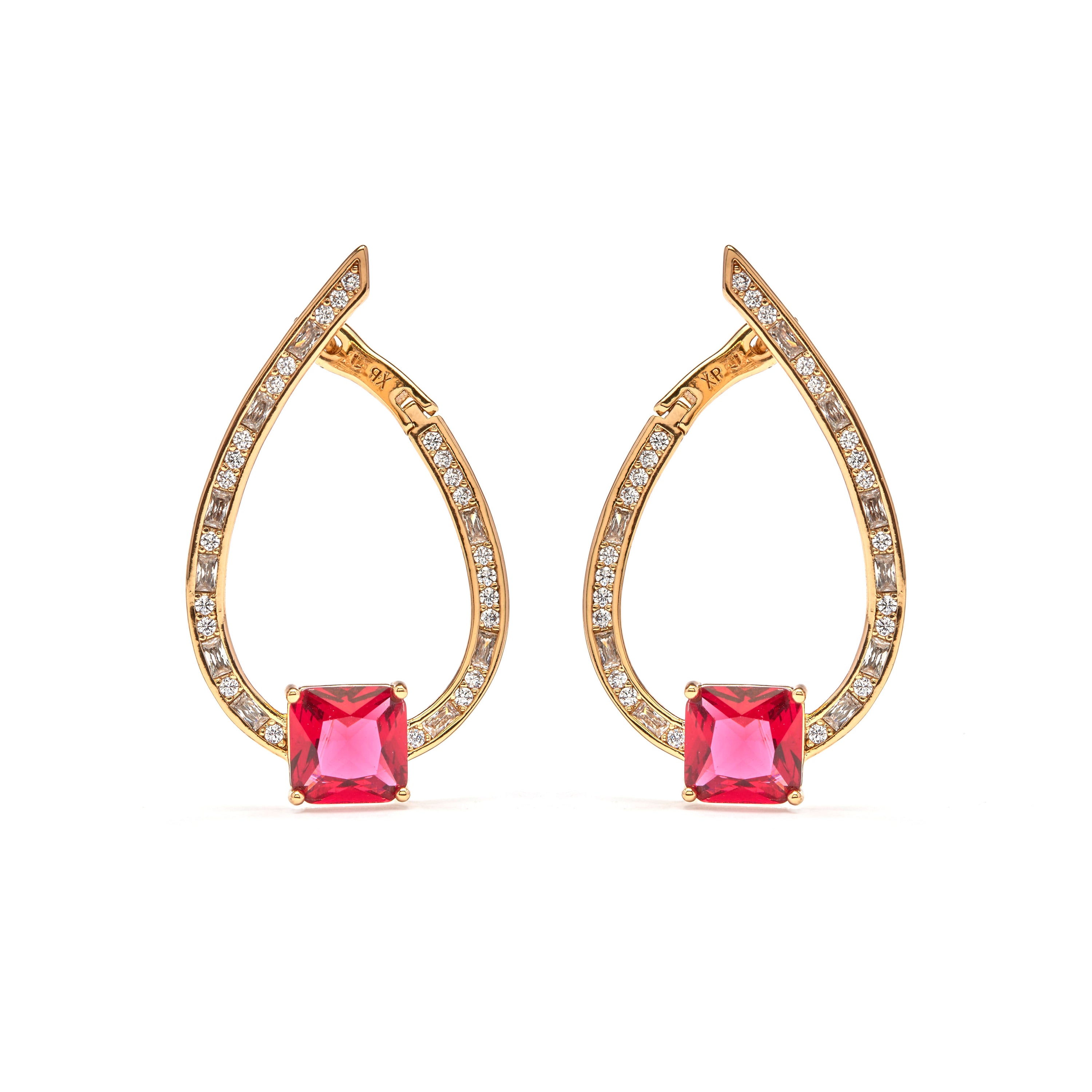 Pendientes de Circonita Rubí acabado en oro amarillo de 18k - Riyu