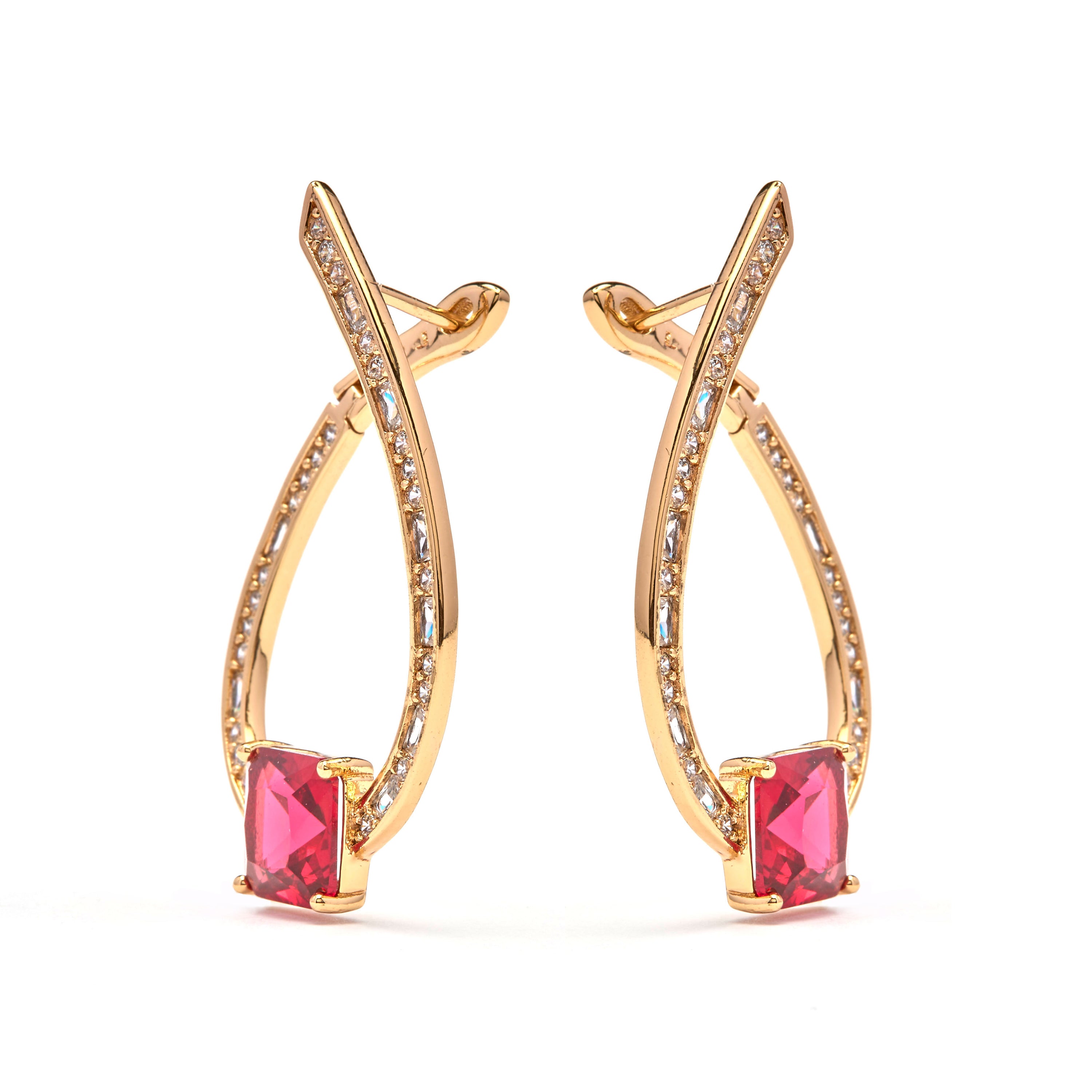 Pendientes de Circonita Rubí acabado en oro amarillo de 18k - Riyu