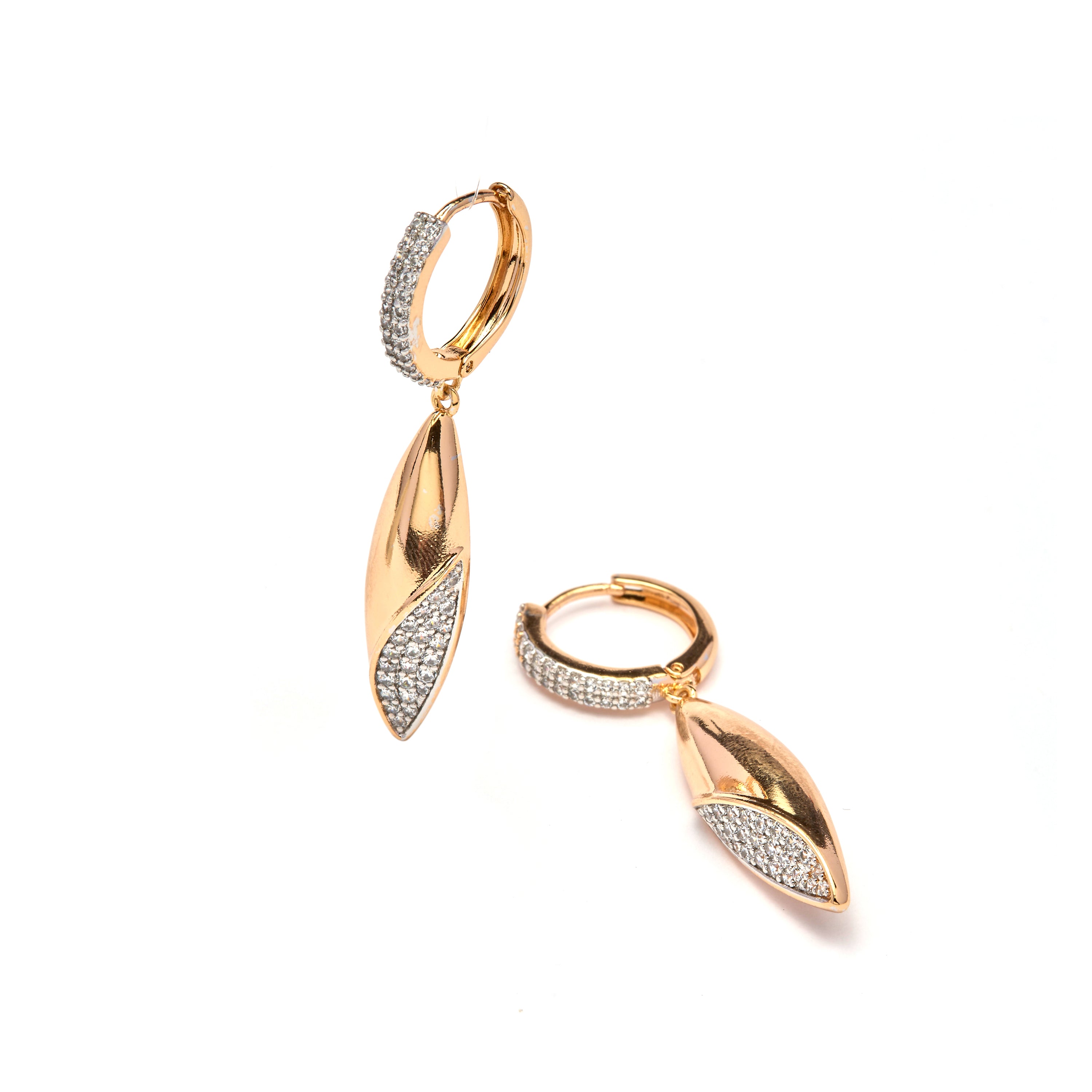 Sparkling Cubic Zirconia Earrings with 18k Yellow Gold Finish - Iskio