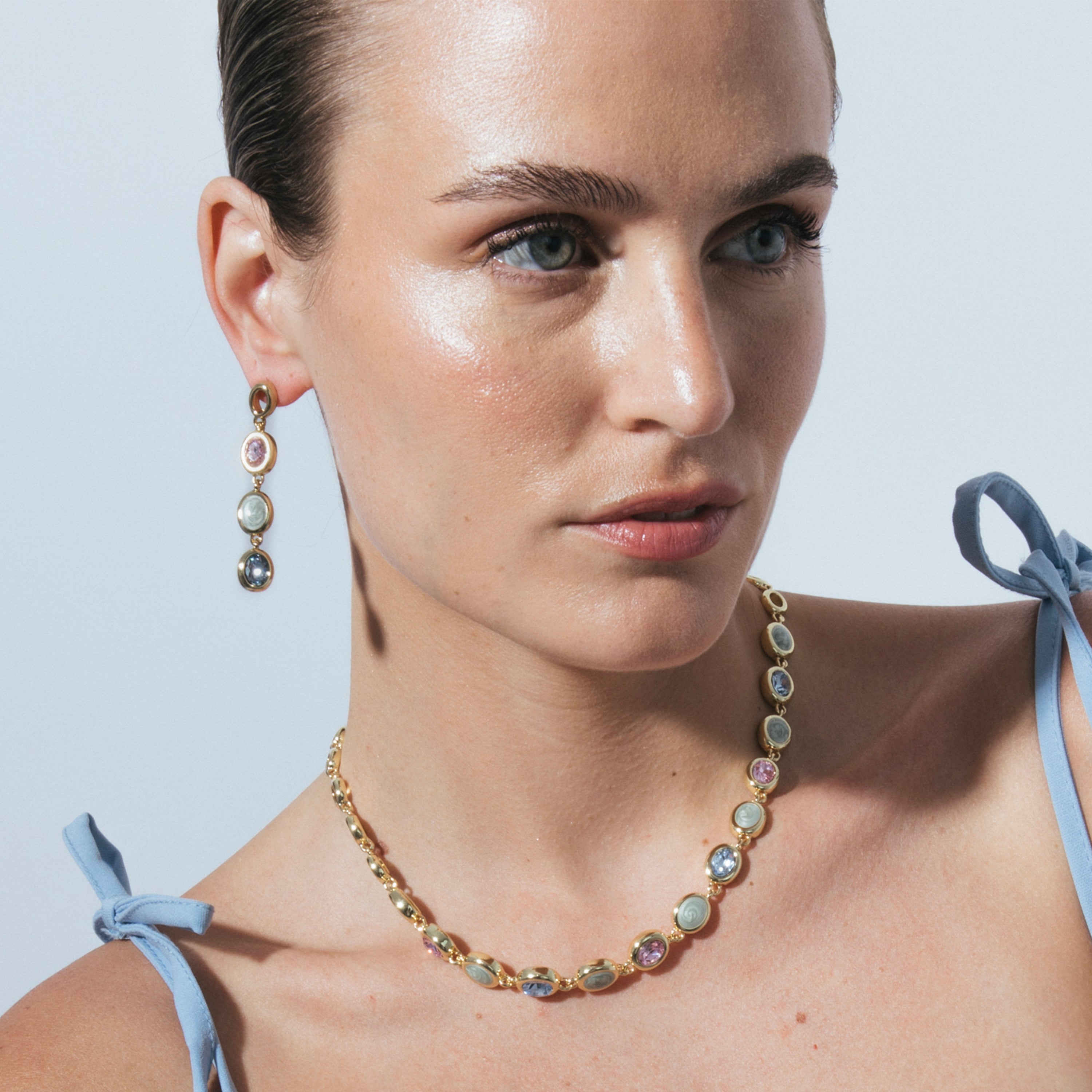Brincos de Quartzo Hidrotermal Multicolor com acabamento em ouro amarelo 18k - Asbi