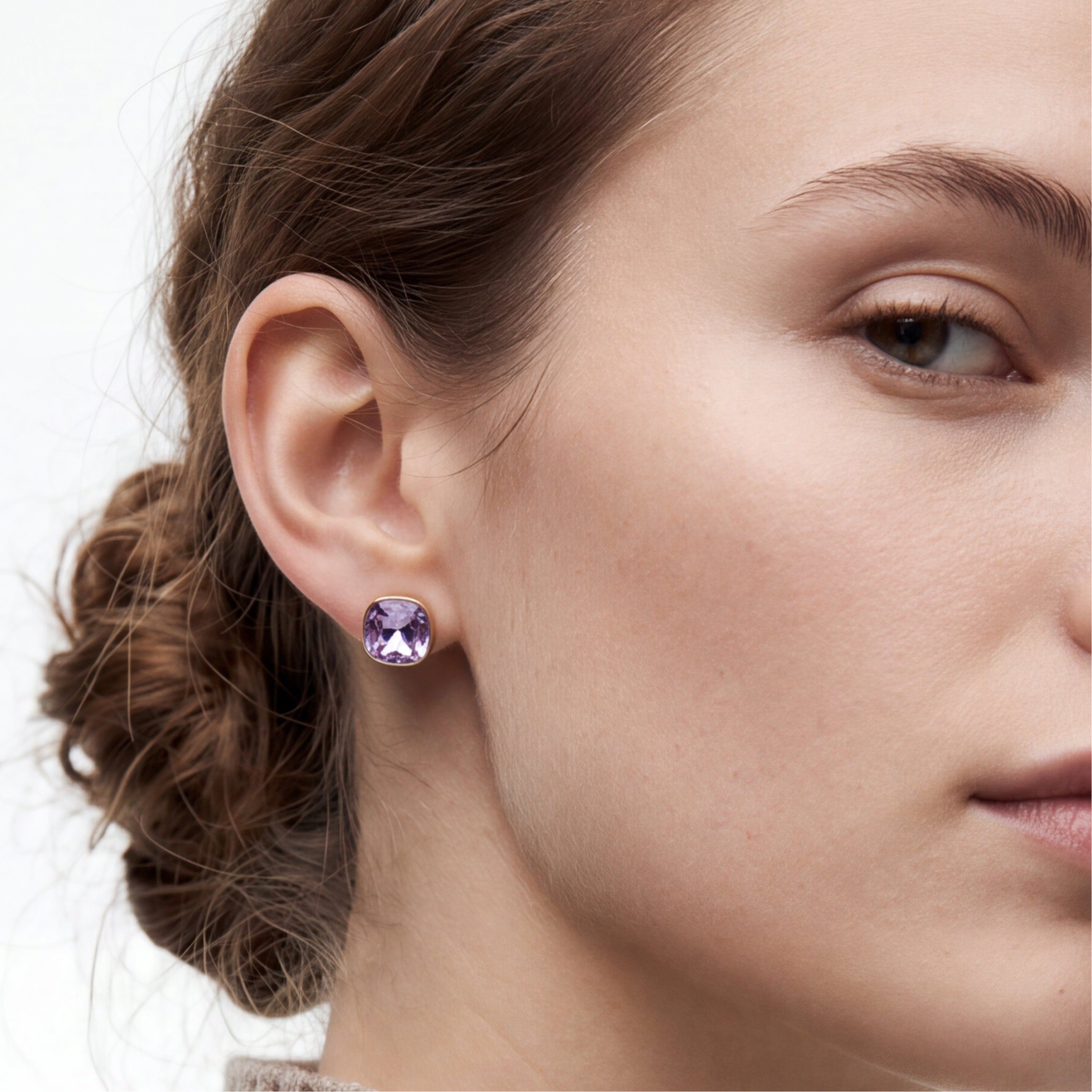 Boucles d’oreilles en cristal violet avec finition en or jaune 18 carats - Sires