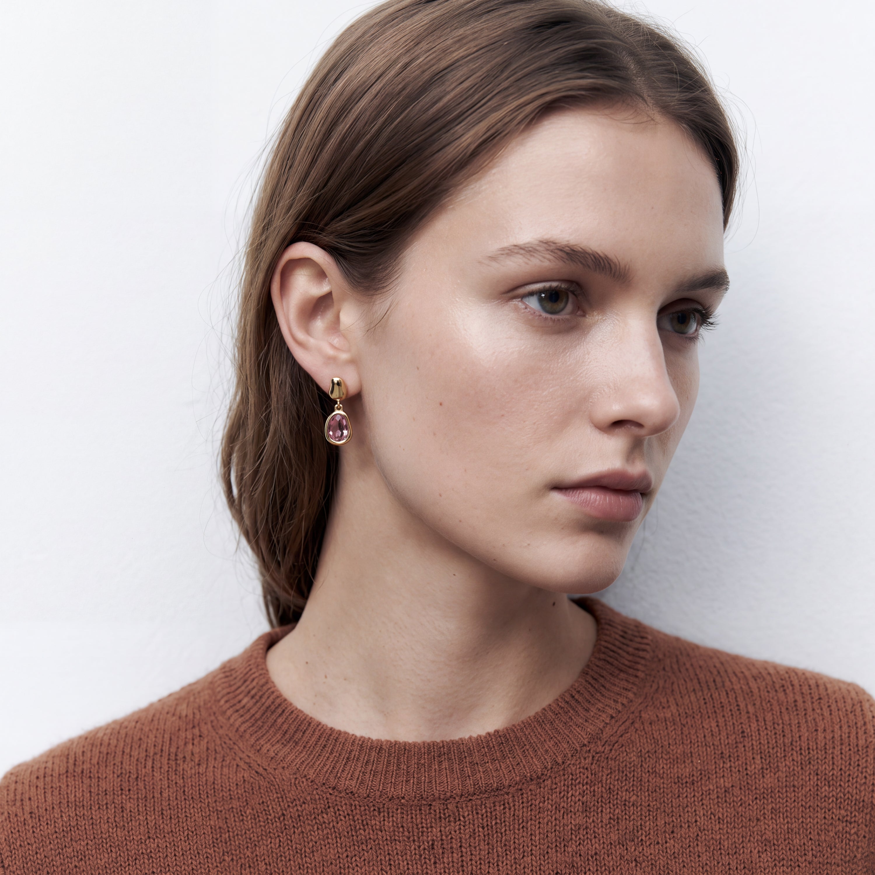 Pendientes de Cristal Morado acabado en oro amarillo de 18k - Rimya