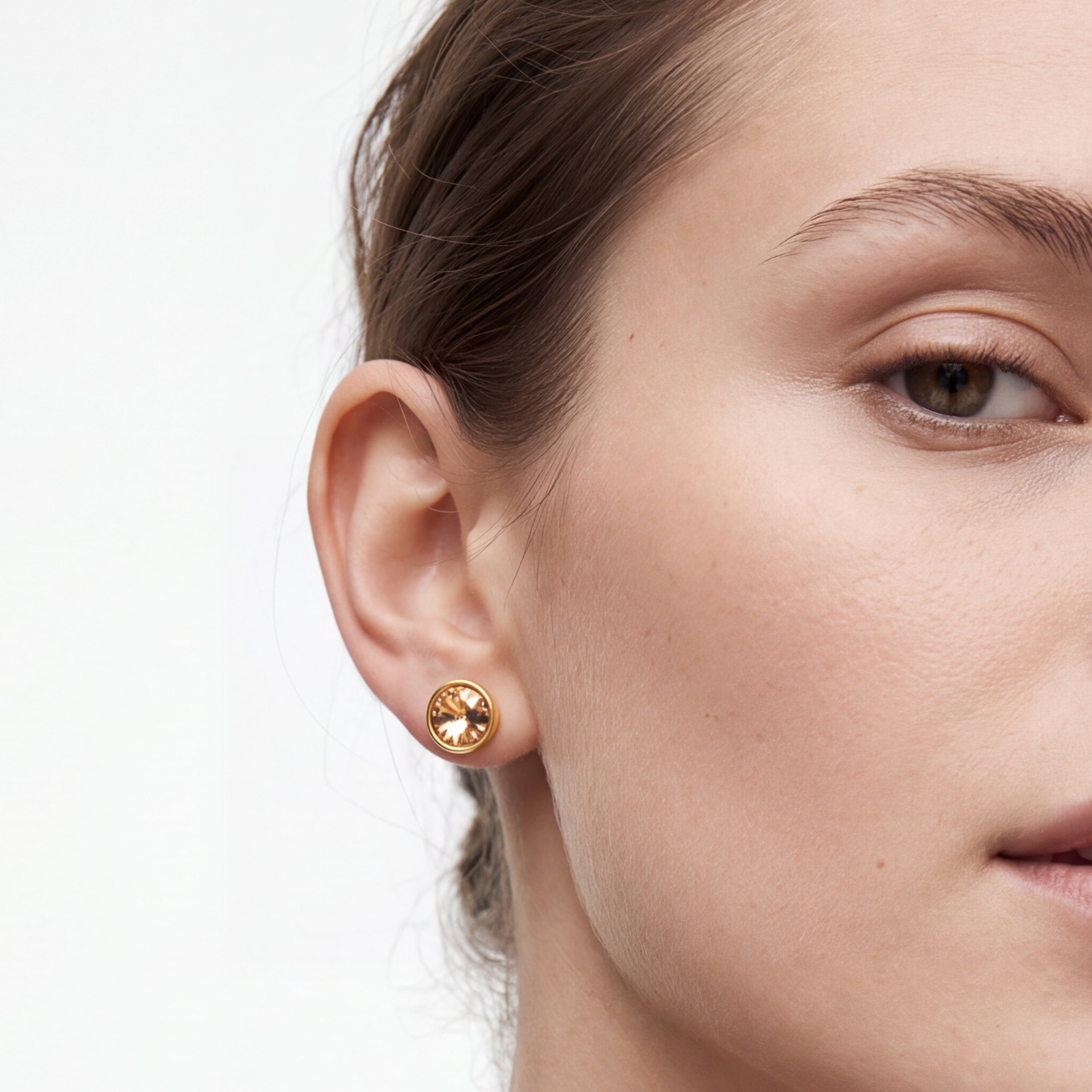 Orecchini in Cristallo Champagne con finitura in oro giallo 18k - Nufa