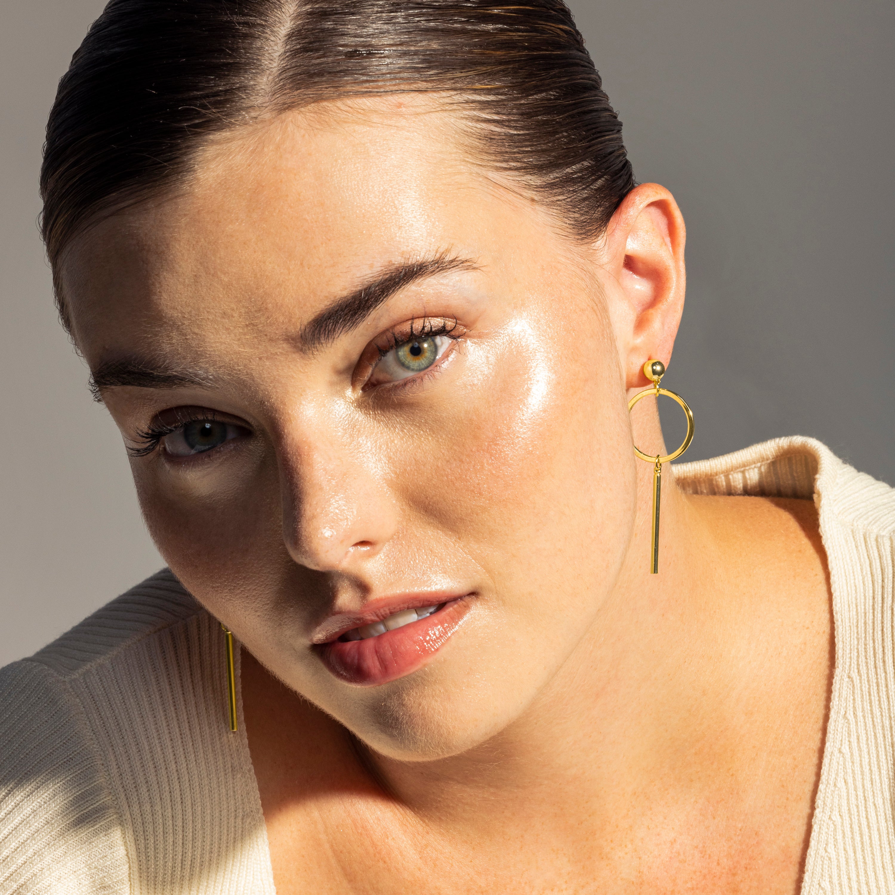 Earrings finished in 18K yellow gold - Coion