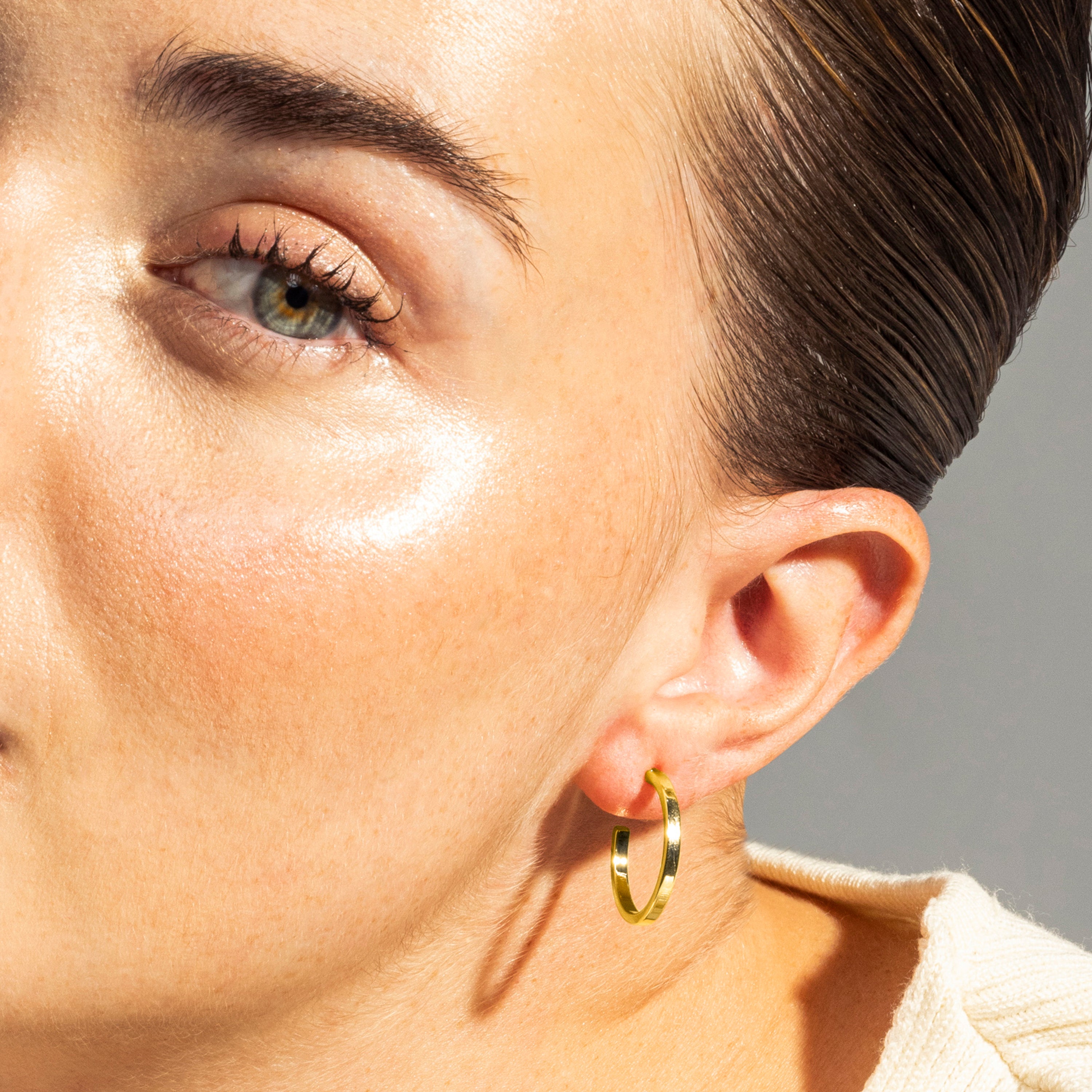 20mm diameter earrings 18K Yellow Gold finish - Tellahe