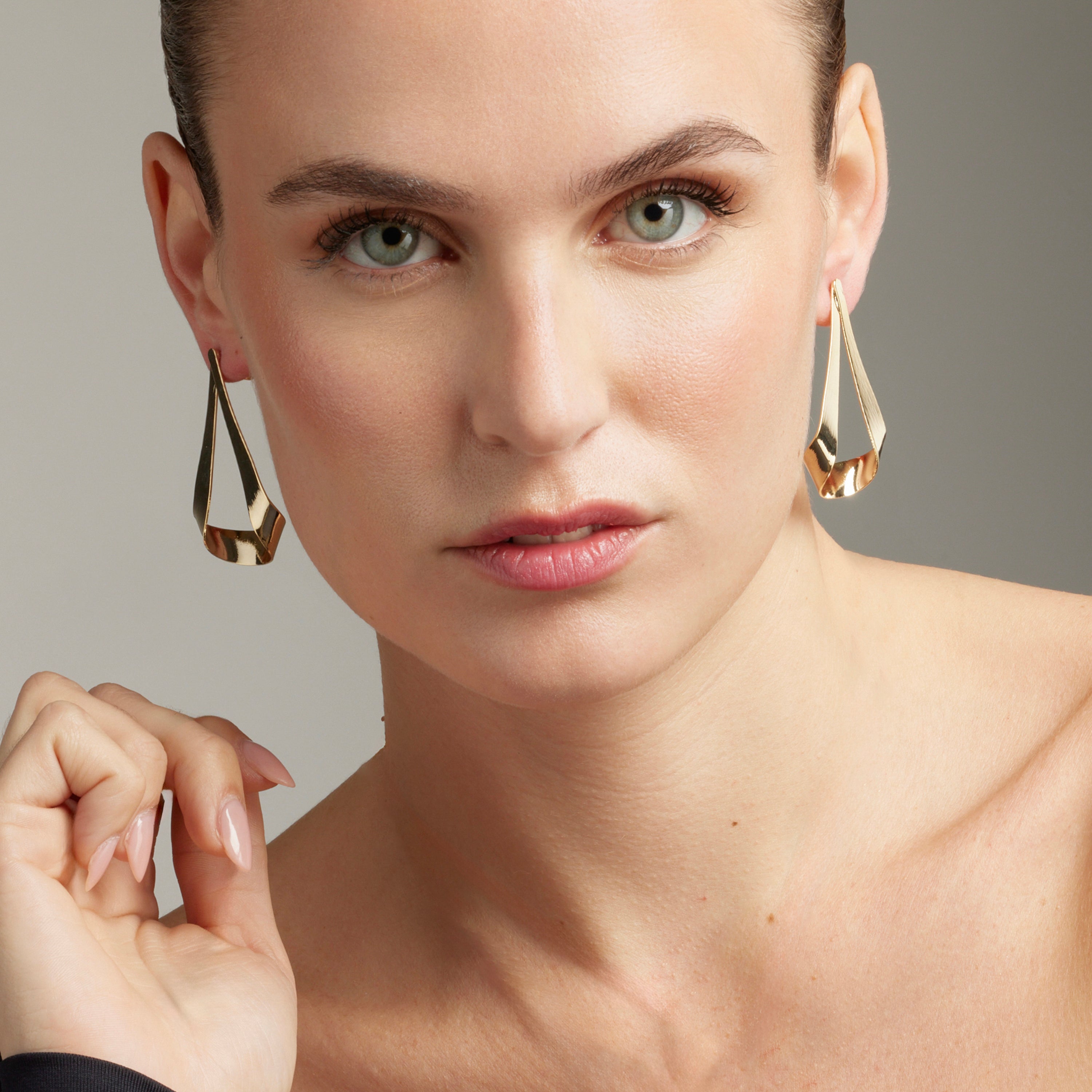 Pendientes acabados en oro amarillo 18K - Anaot