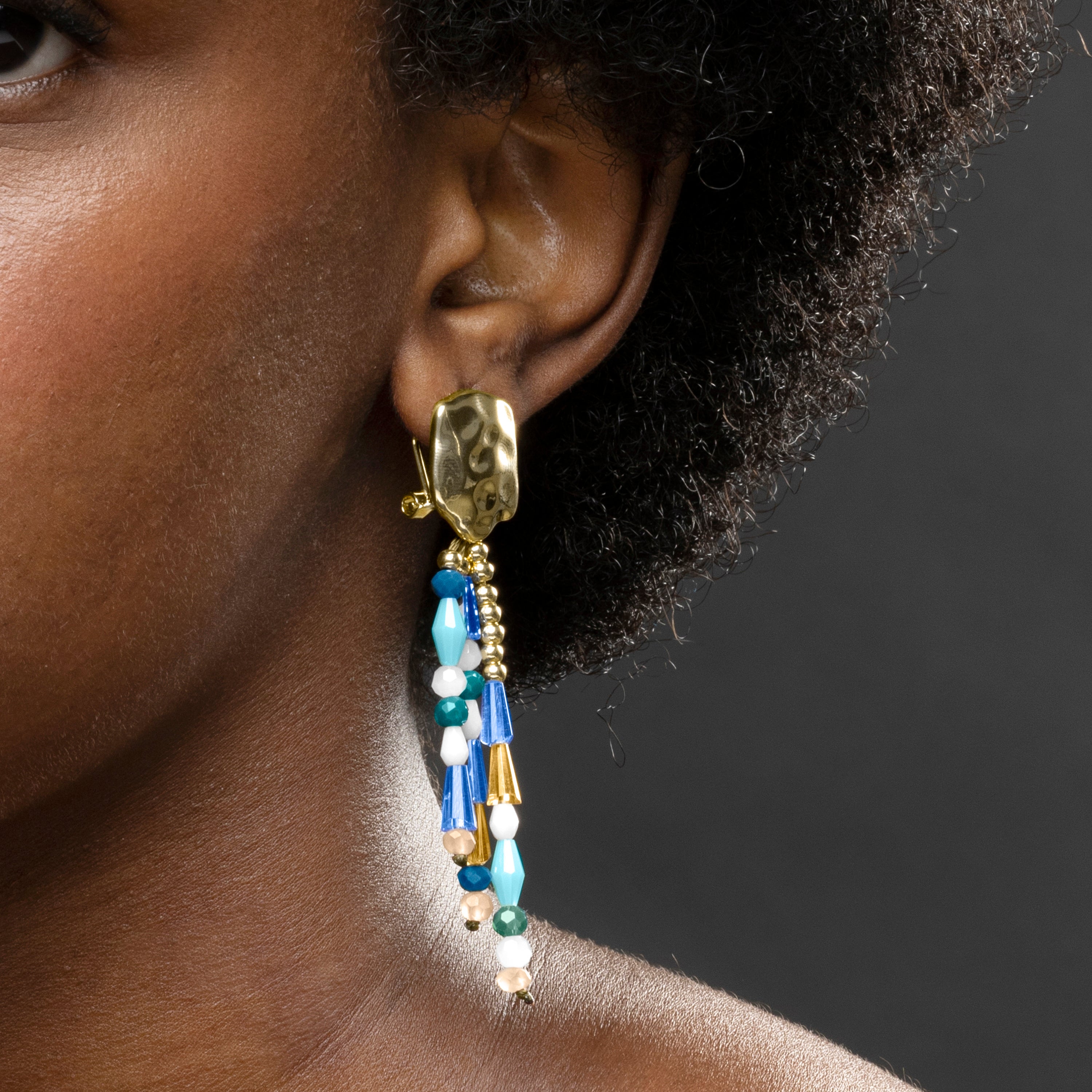 Pendientes de Perla Blanca acabados en oro amarillo 18K - Eutha