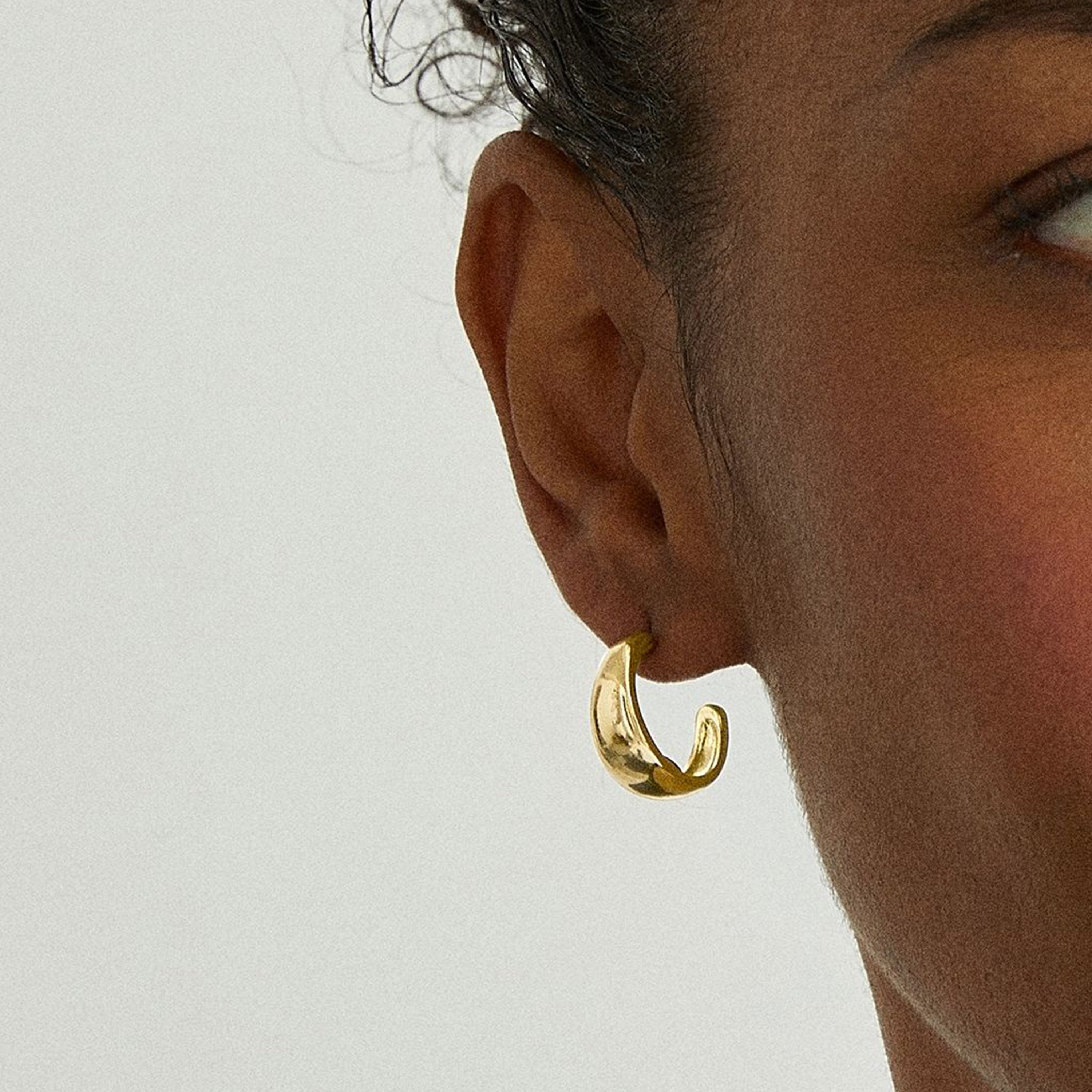Orecchini di 19mm di diametro finitura Oro Giallo 18K - Ami
