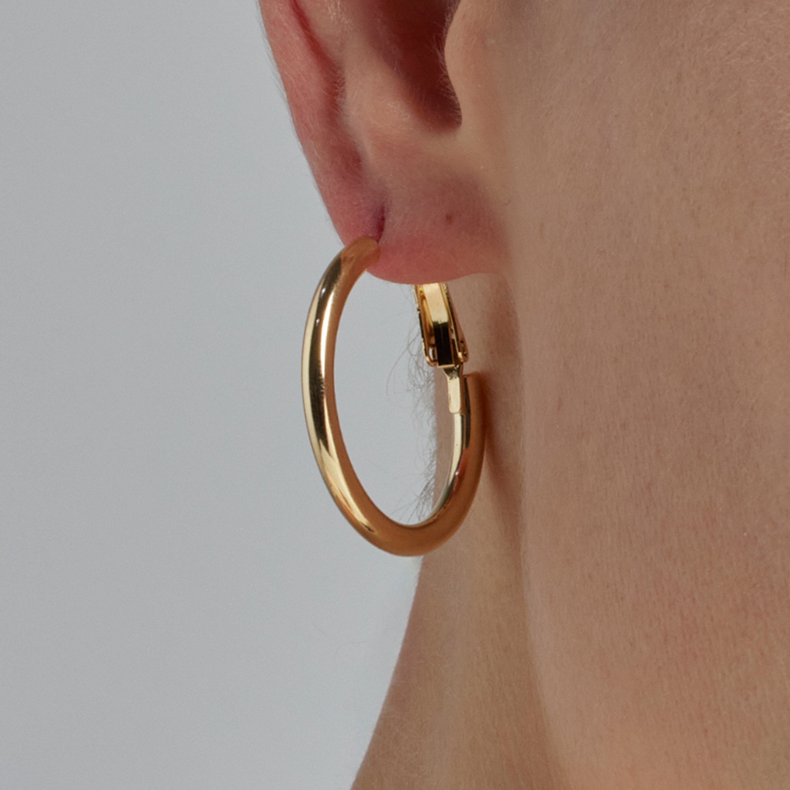 Pendientes de 30mm de diámetro acabado Oro Amarillo de 18k - Sadro